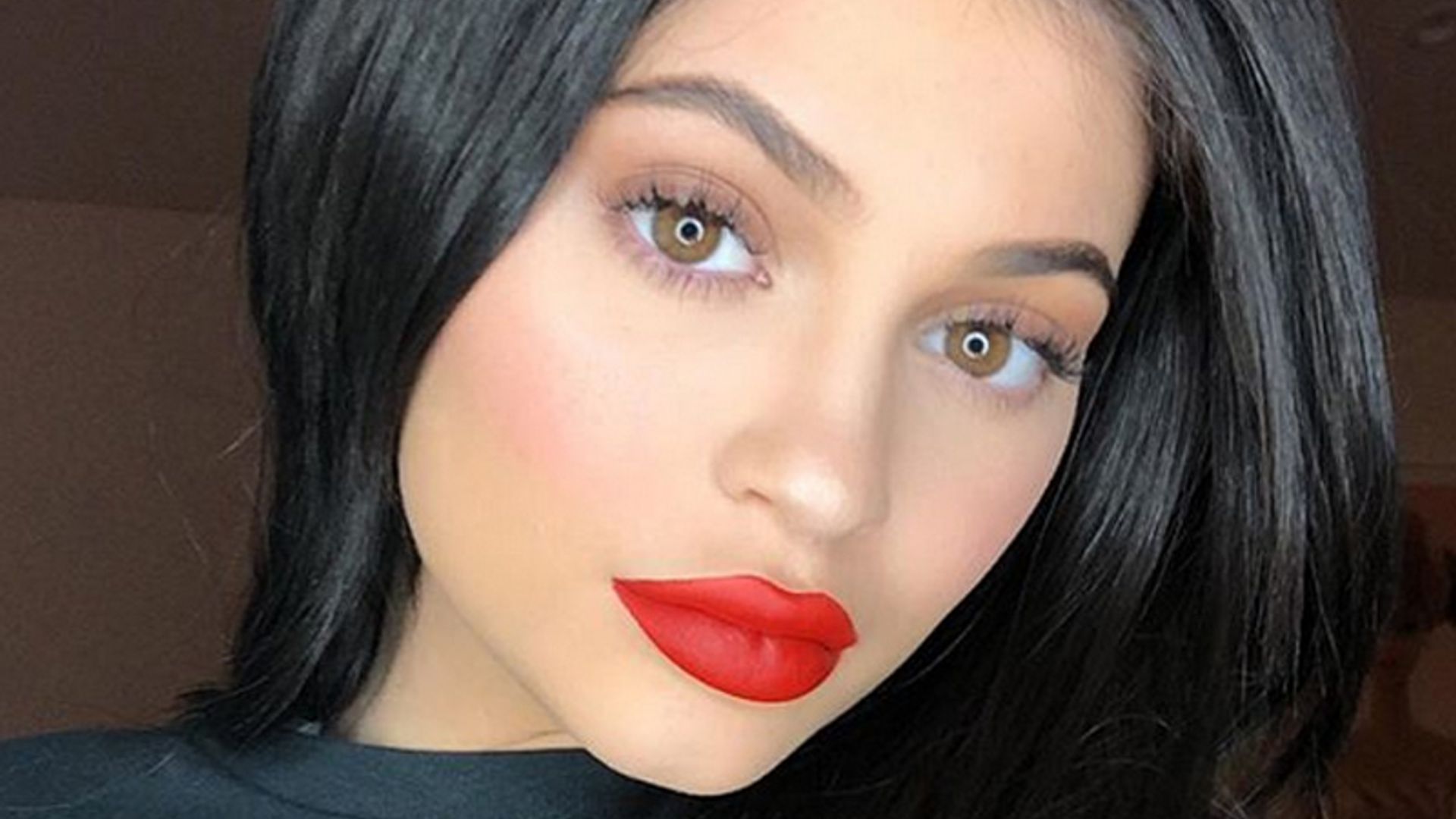 Los nuevos labiales de Kylie Jenner y otros cosméticos que debes comprar estas rebajas