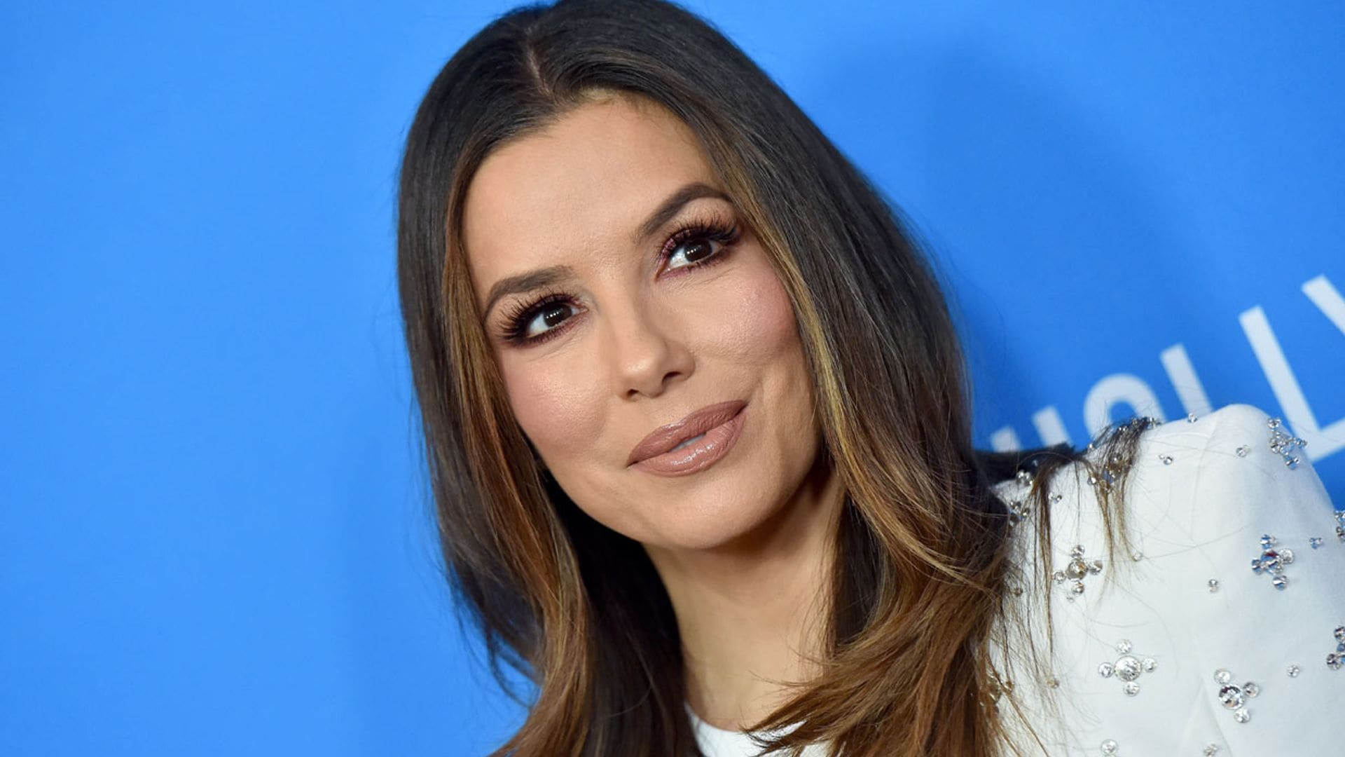 ¿Cambiará de look? Eva Longoria pregunta a sus seguidores si debería cortar su melena