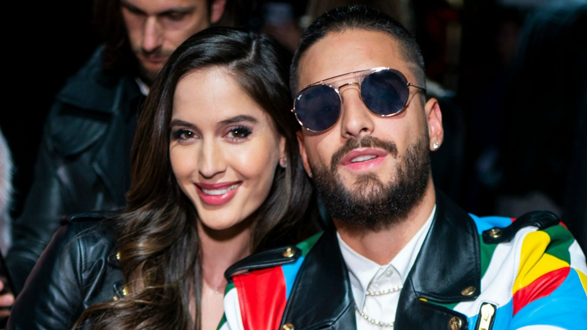 ¿Bebé en camino? Maluma y la misteriosa felicitación del Día del Padre que recibió de su novia