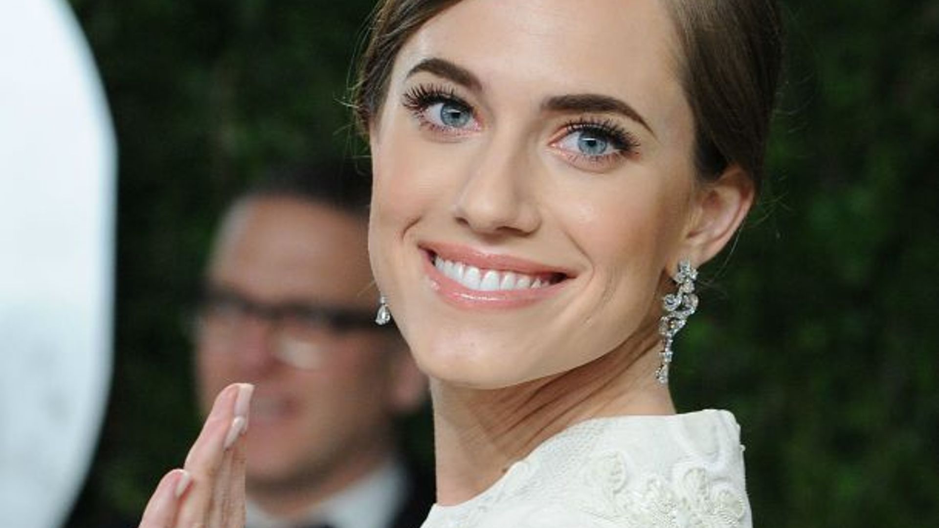 Allison Williams, de 'Girls', una novia de Oscar de la Renta