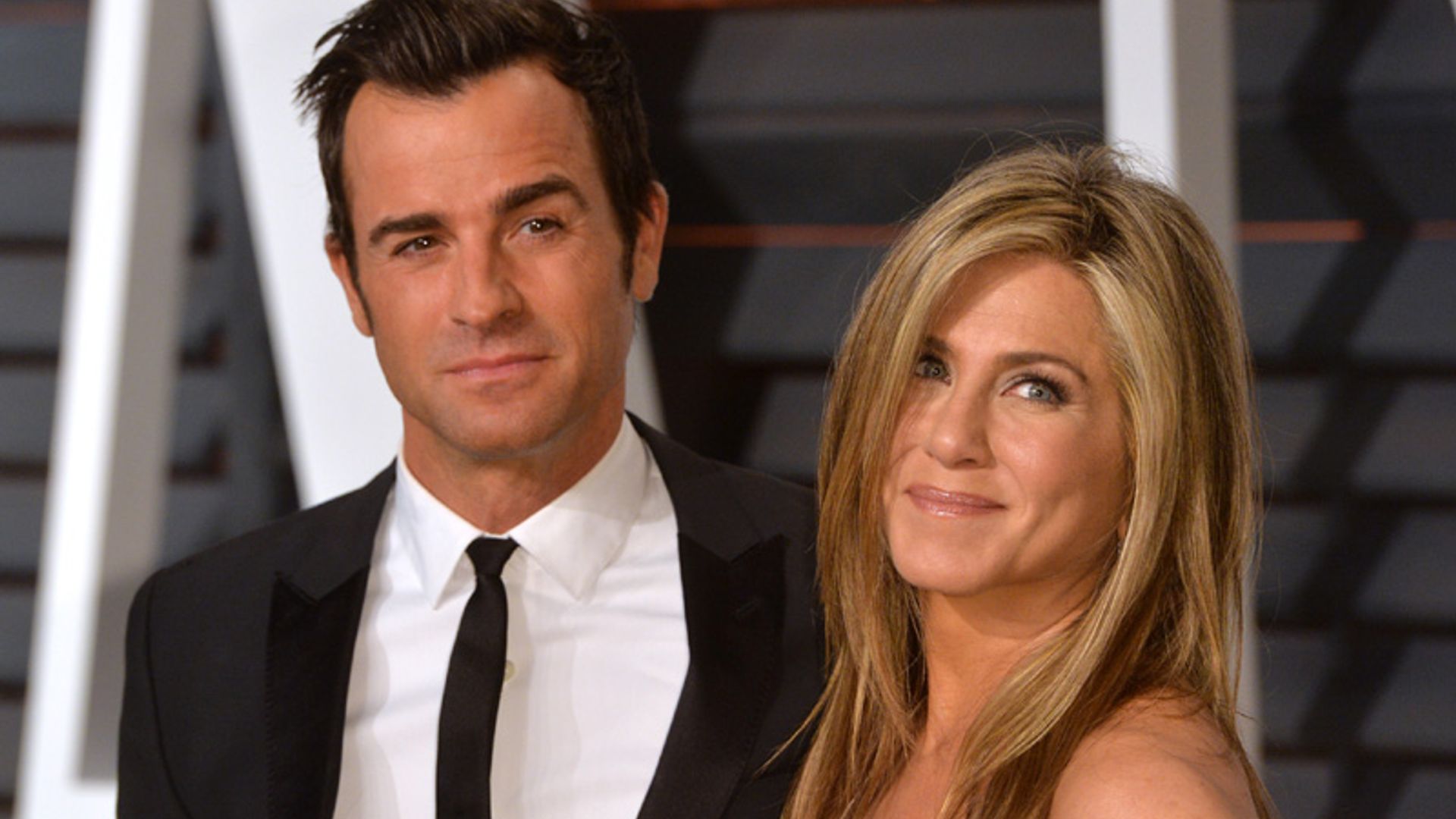 Justin Theroux descubrió notas de amor que Jennifer Aniston guardaba de Brad Pitt