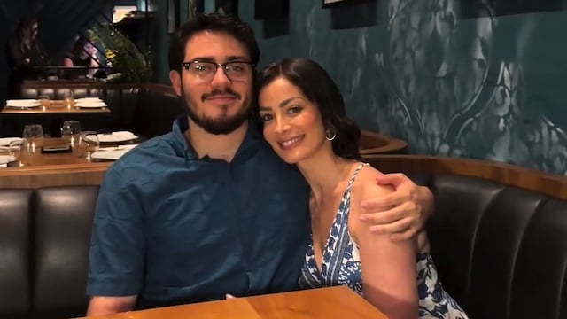 Dayanara Torres y su hijo Cristian