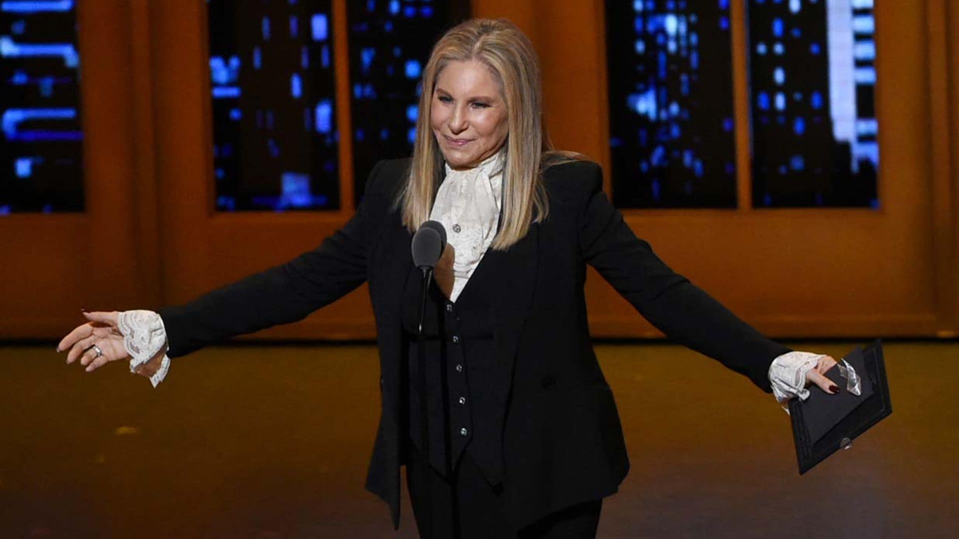 Los momentos más tiernos de Barbra Streisand con sus nietas tras su 80 cumpleaños