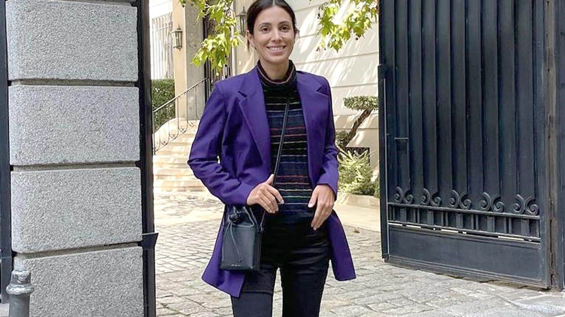 Sassa de Osma sucumbe a los vaqueros 'cropped flare' preferidos de Nuria Roca