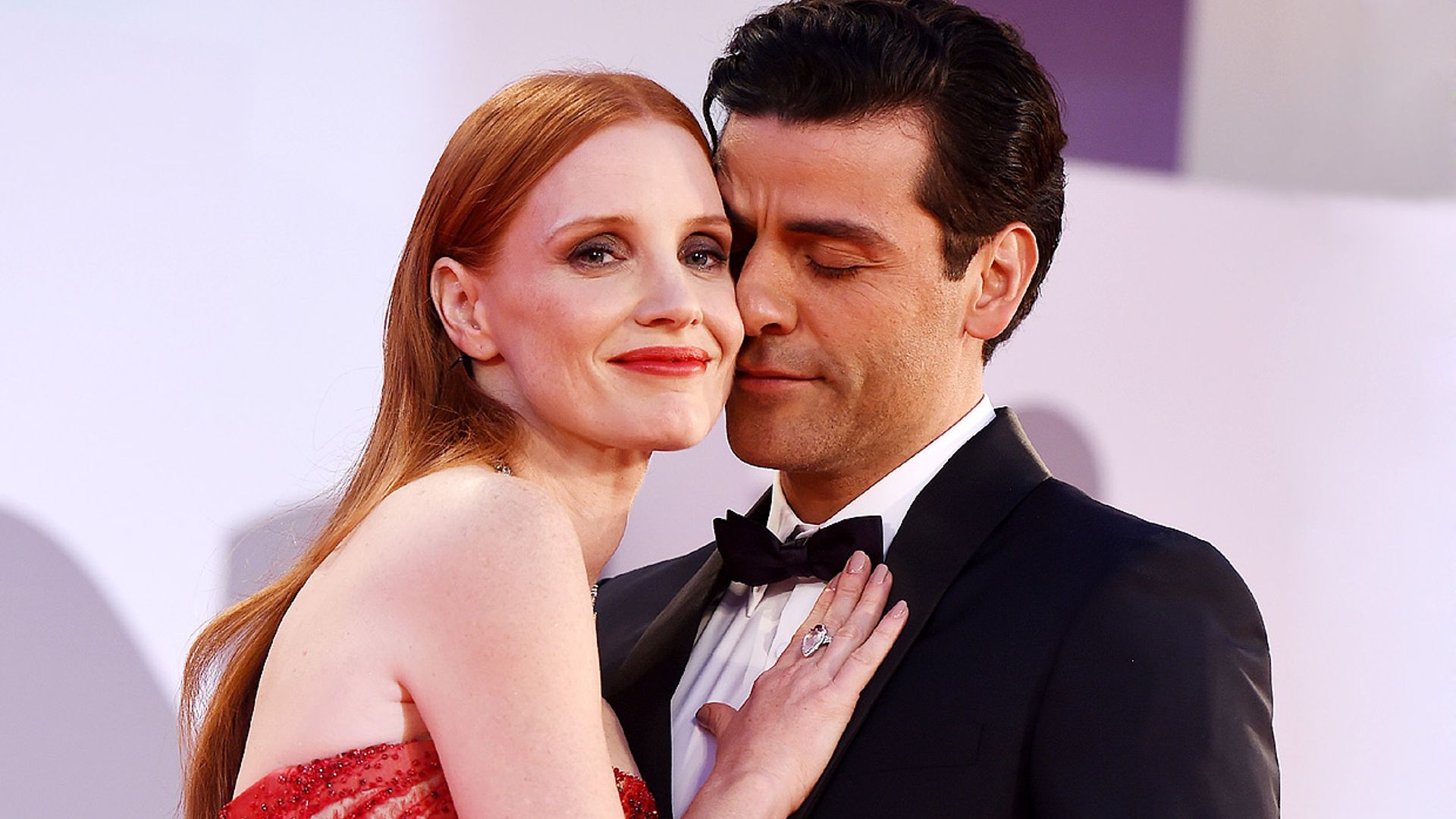 Jessica Chastain y Oscar Isaac se hacen virales por su química en este vídeo y la actriz responde