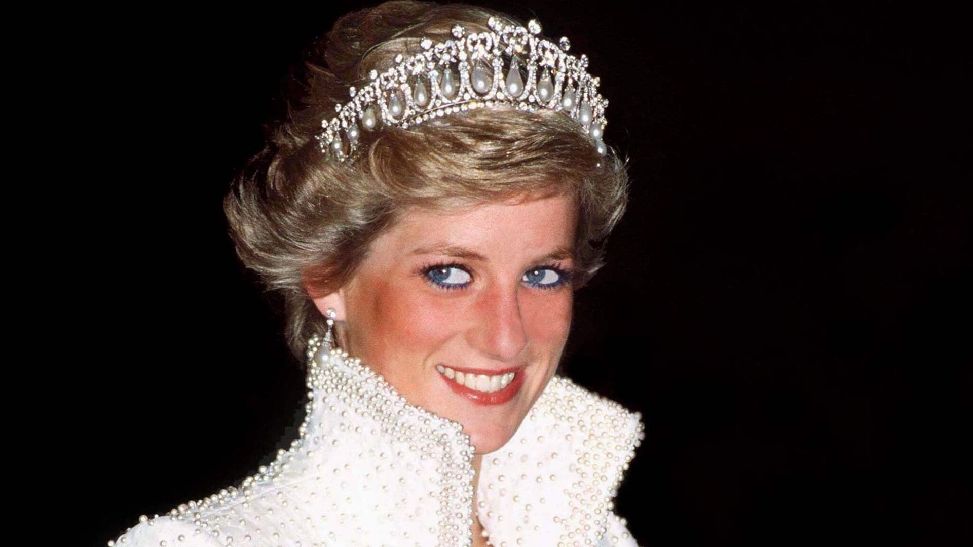 Este era el perfume favorito de la princesa Diana ¡y aún puedes adquirirlo!