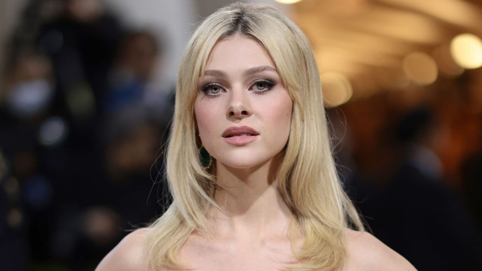 Nicola Peltz confiesa la otra razón por la que se ha despedido de su melena rubia