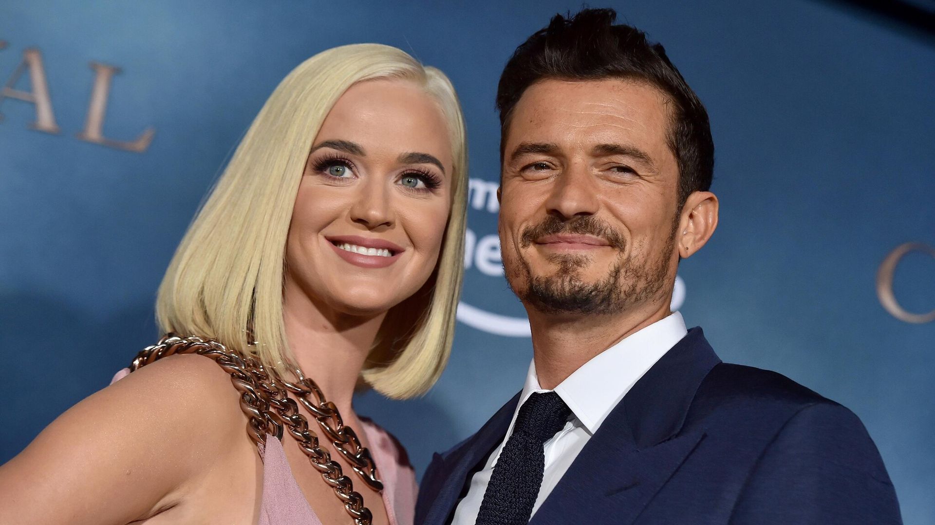 Katy Perry y Orlando Bloom anuncian el nacimiento de su hija Daisy con una tierna fotografía