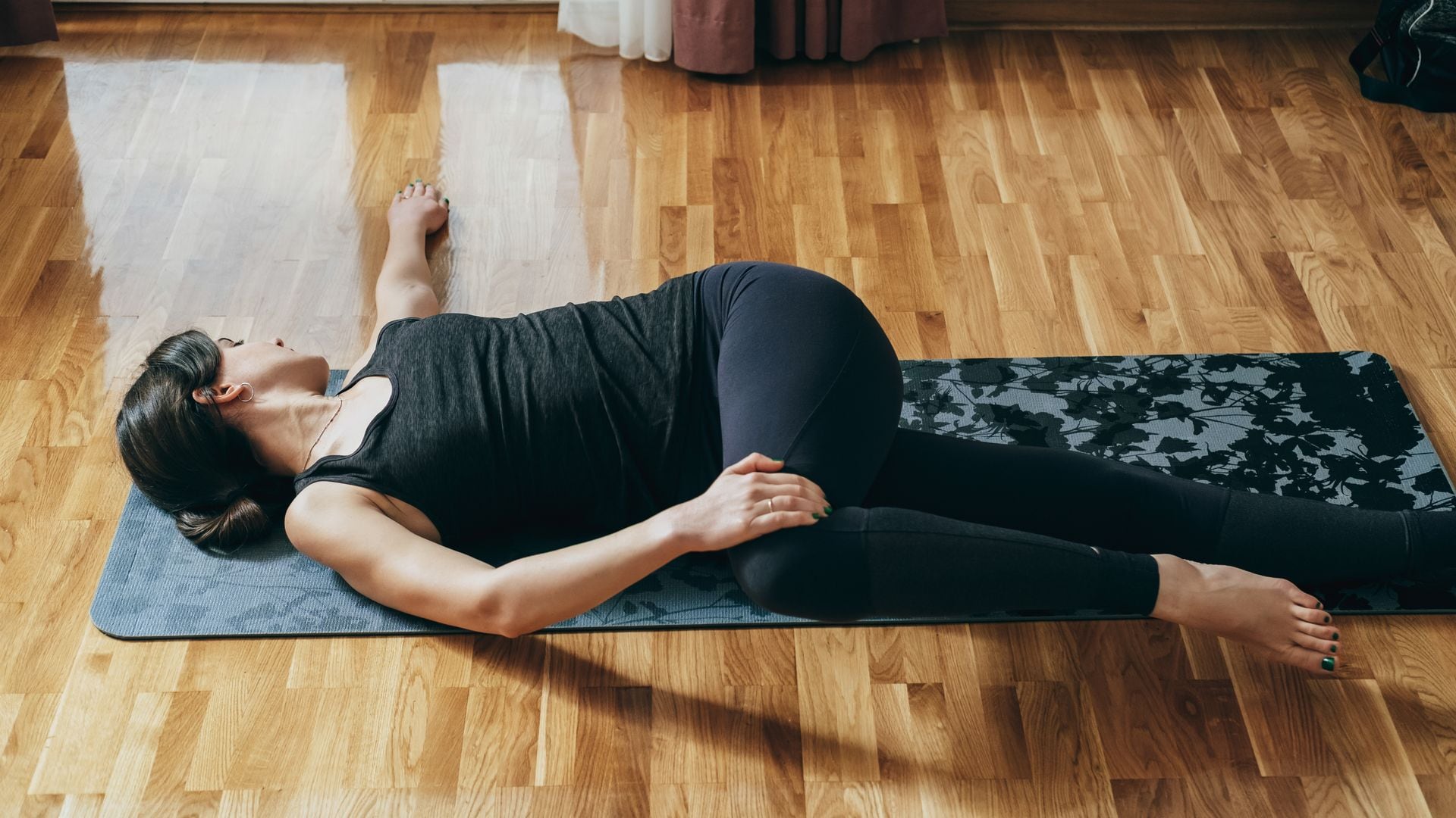 El ejercicio de Pilates que mejora tu postura y te hace sentir más flexible