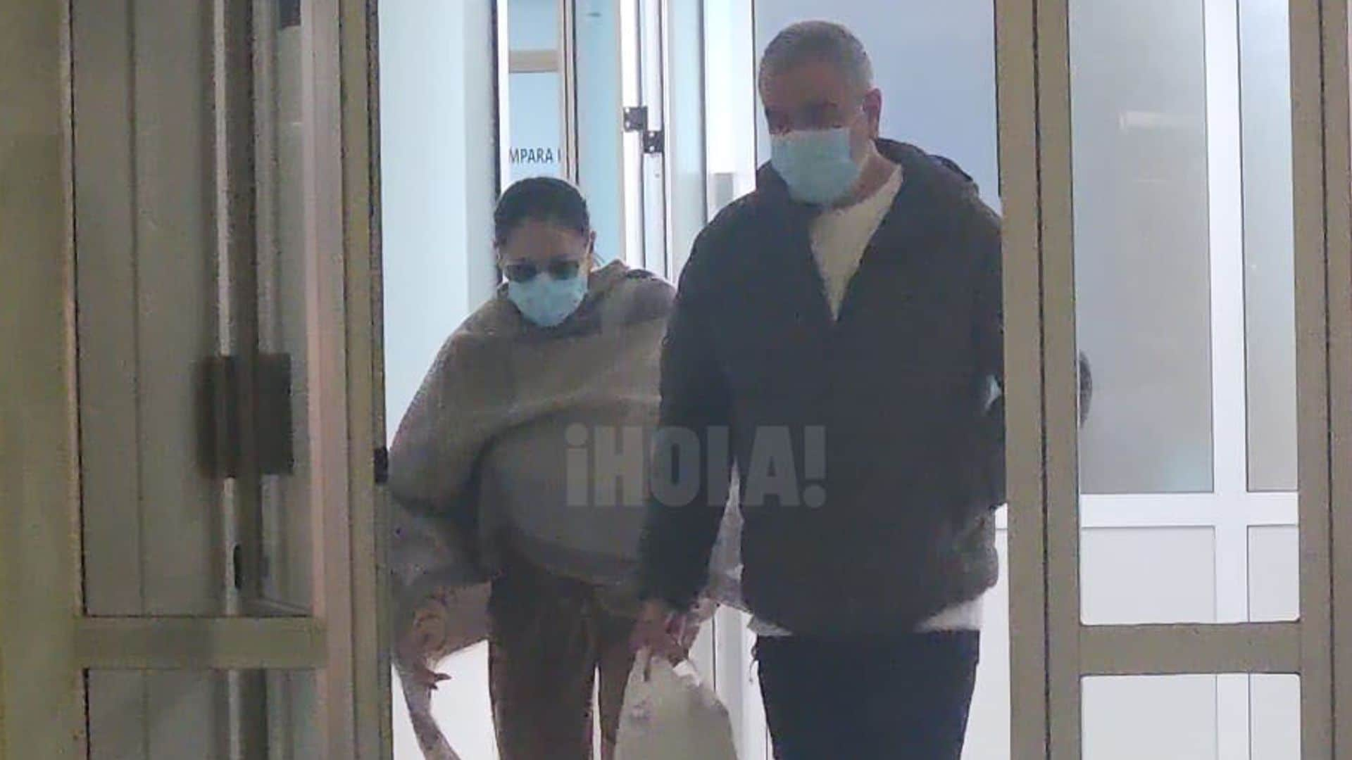  IMÁGENES EXCLUSIVAS: Isabel Pantoja acompaña a Anabel en el hospital