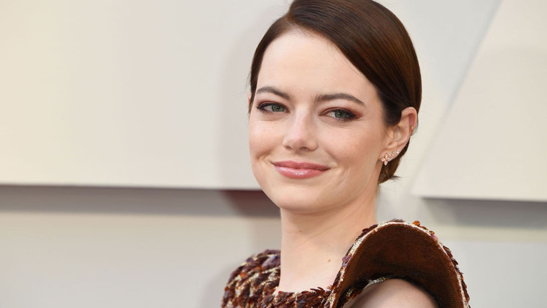 La elección viral de Emma Stone: ¿por qué todos hablan de su vestido en los Oscar 2019?