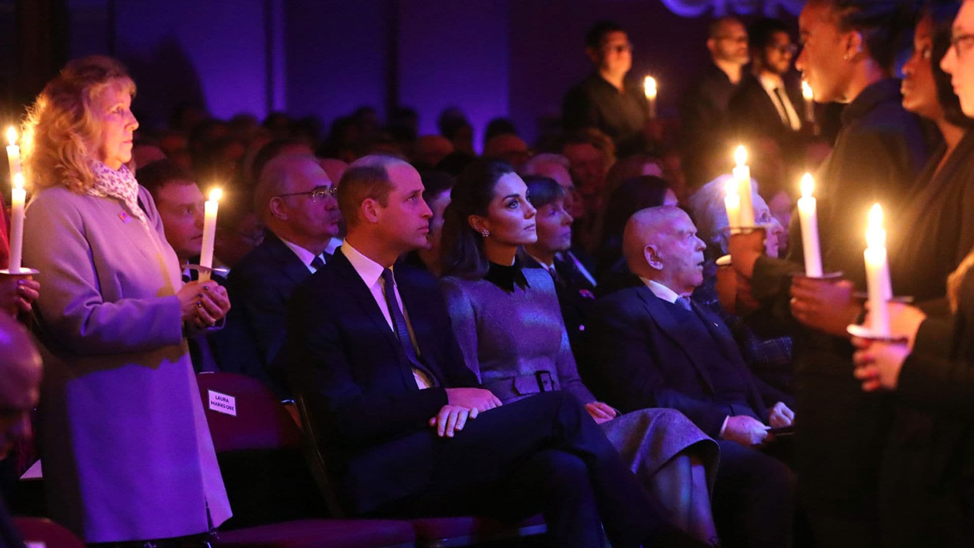 Guillermo de Inglaterra rinde un emotivo homenaje a su bisabuela en el servicio del Día de los Caídos del Holocausto