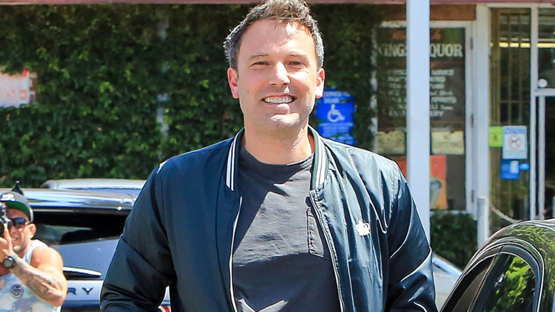 Ben Affleck rompe su silencio con una emotiva carta tras abandonar rehabilitación