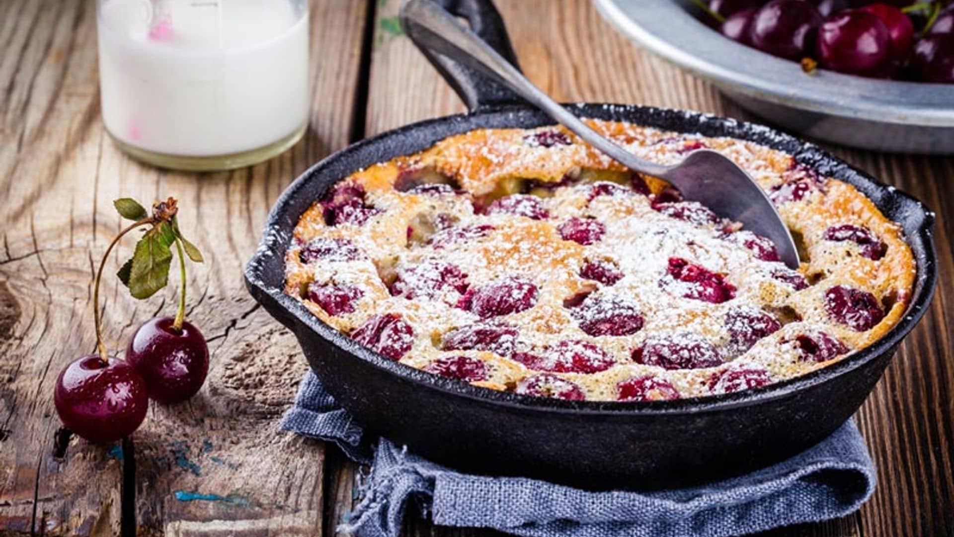 Tarta clafoutis de cerezas