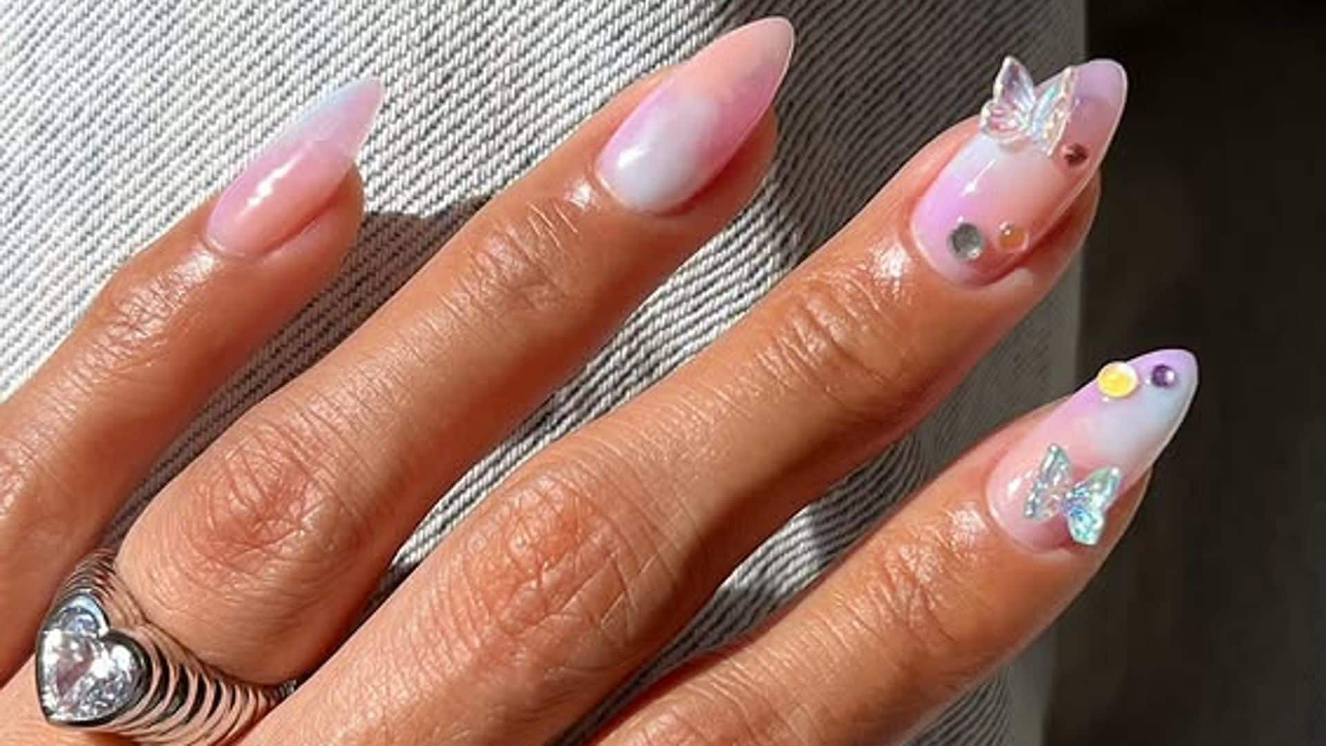 17 manicuras bonitas y coloridas con las que dar la bienvenida a la primavera