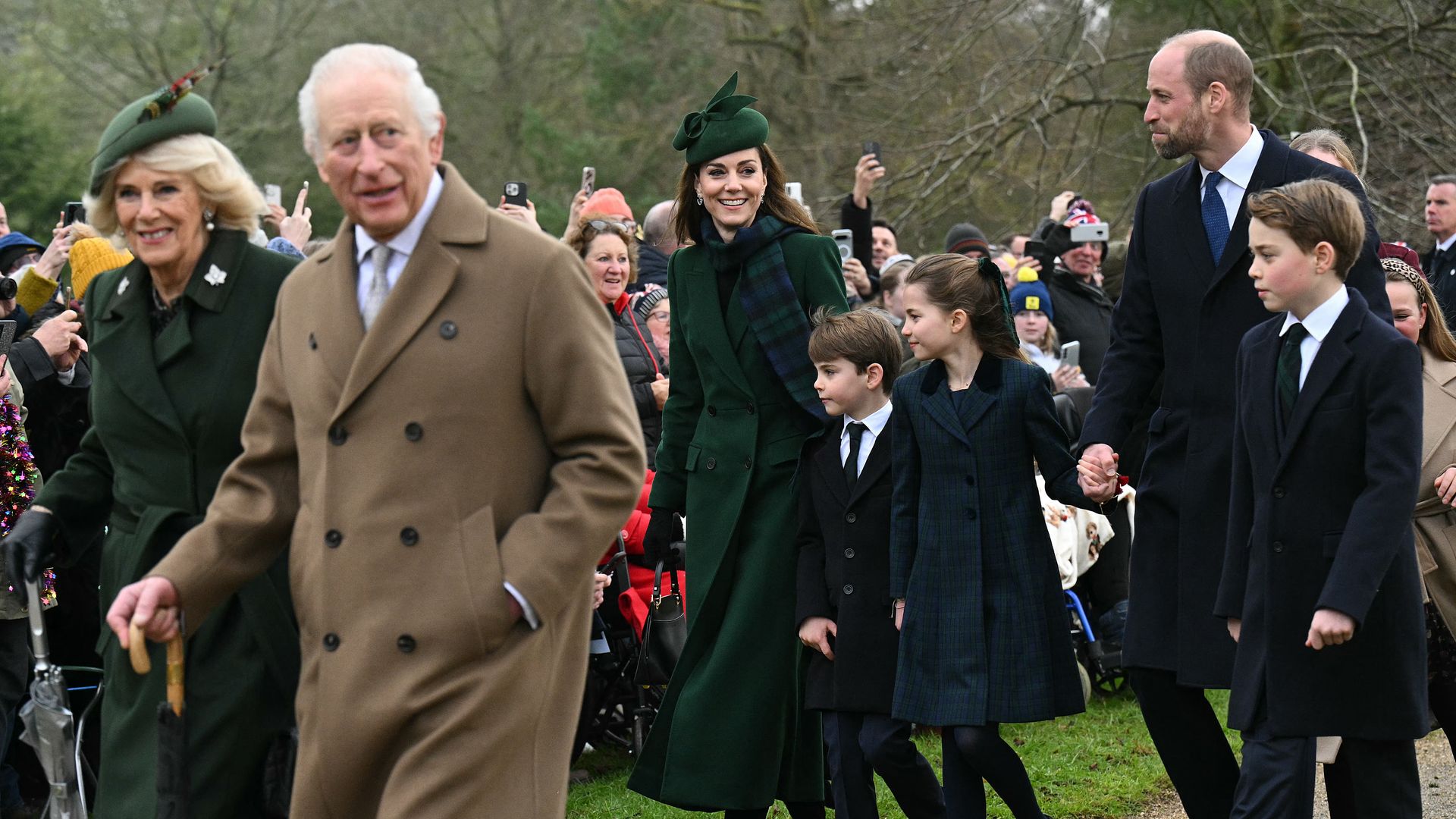 Los Windsor, unidos en la misa de Navidad en Sandringham tras su año más complicado