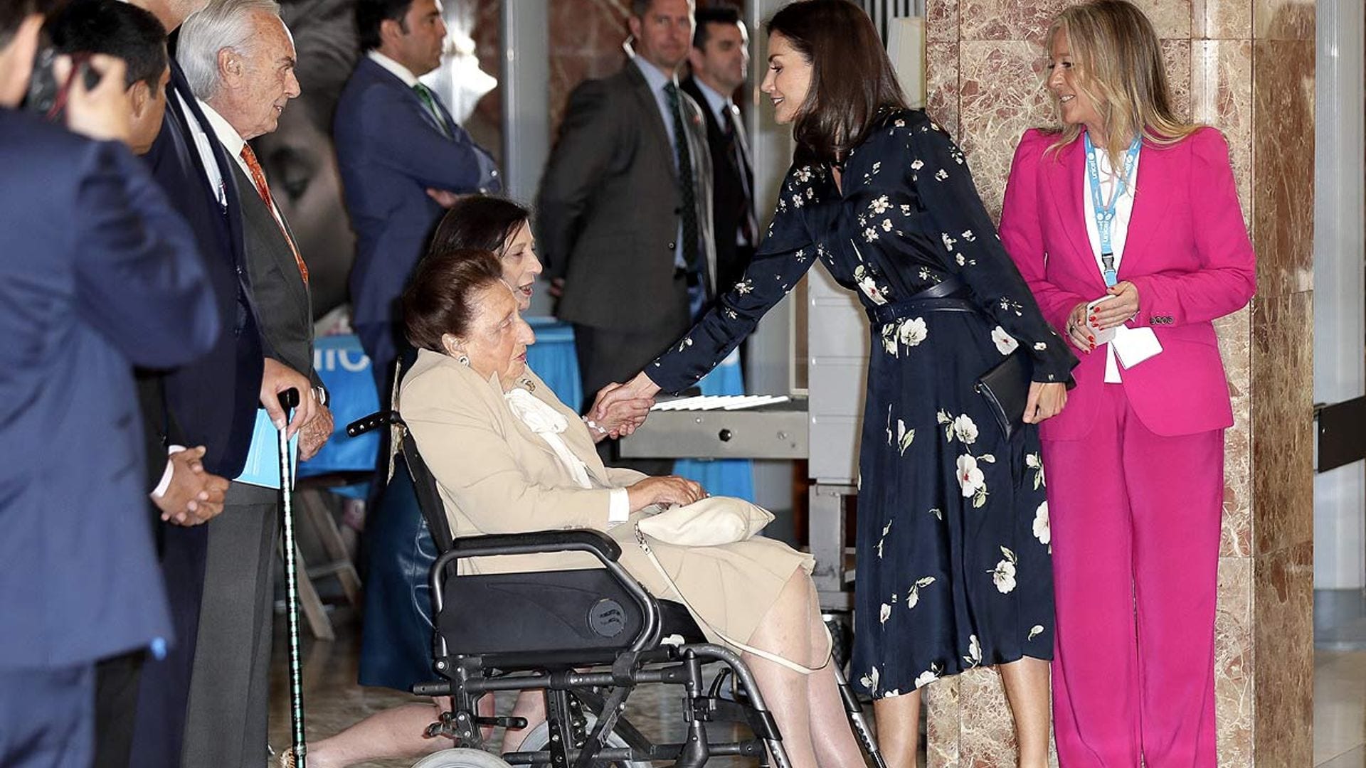 Doña Letizia y la infanta Margarita, juntas para apoyar a la infancia