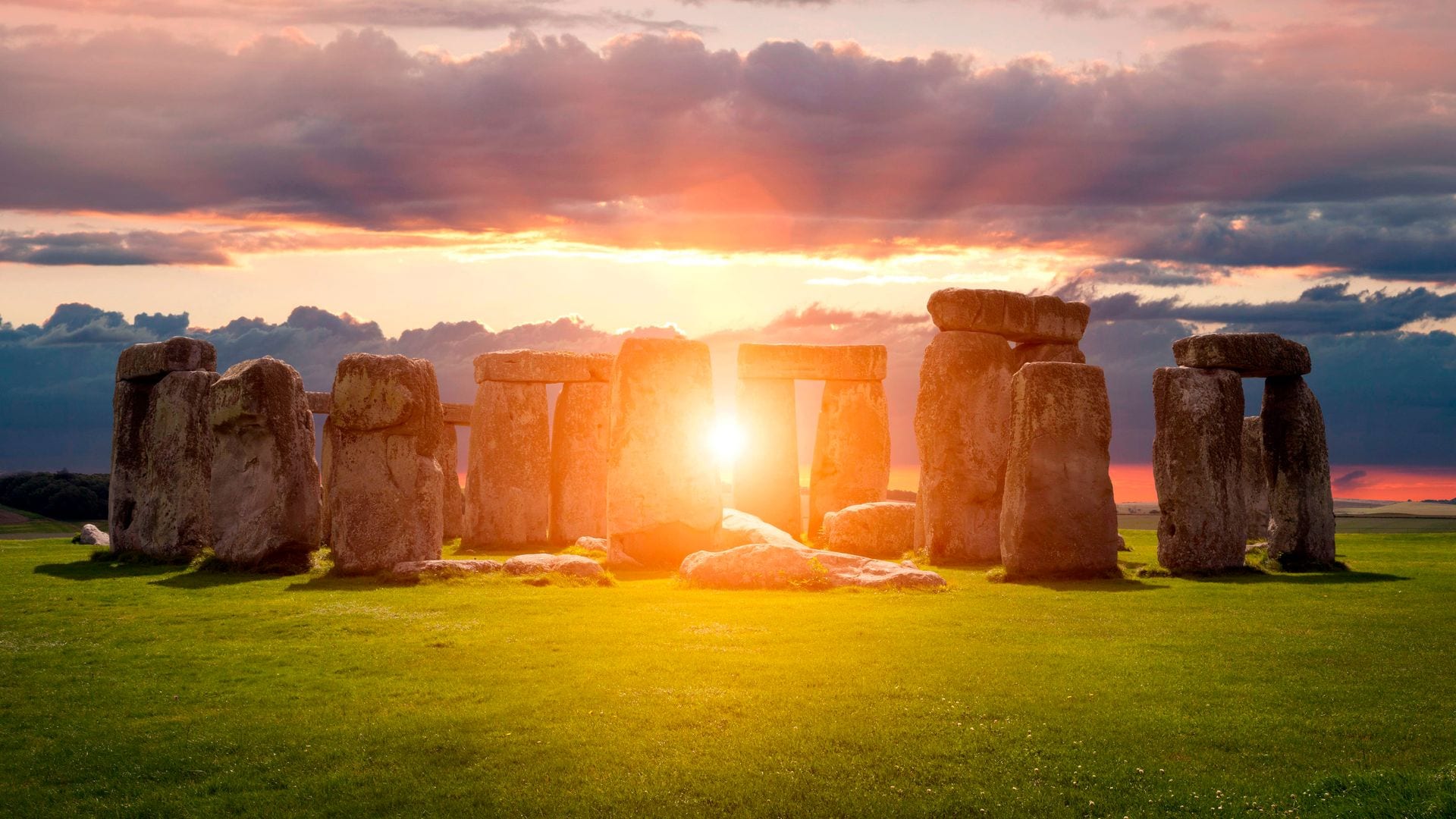 Stonehenge, celebramos la llegada del verano en el lugar más misterioso de Europa