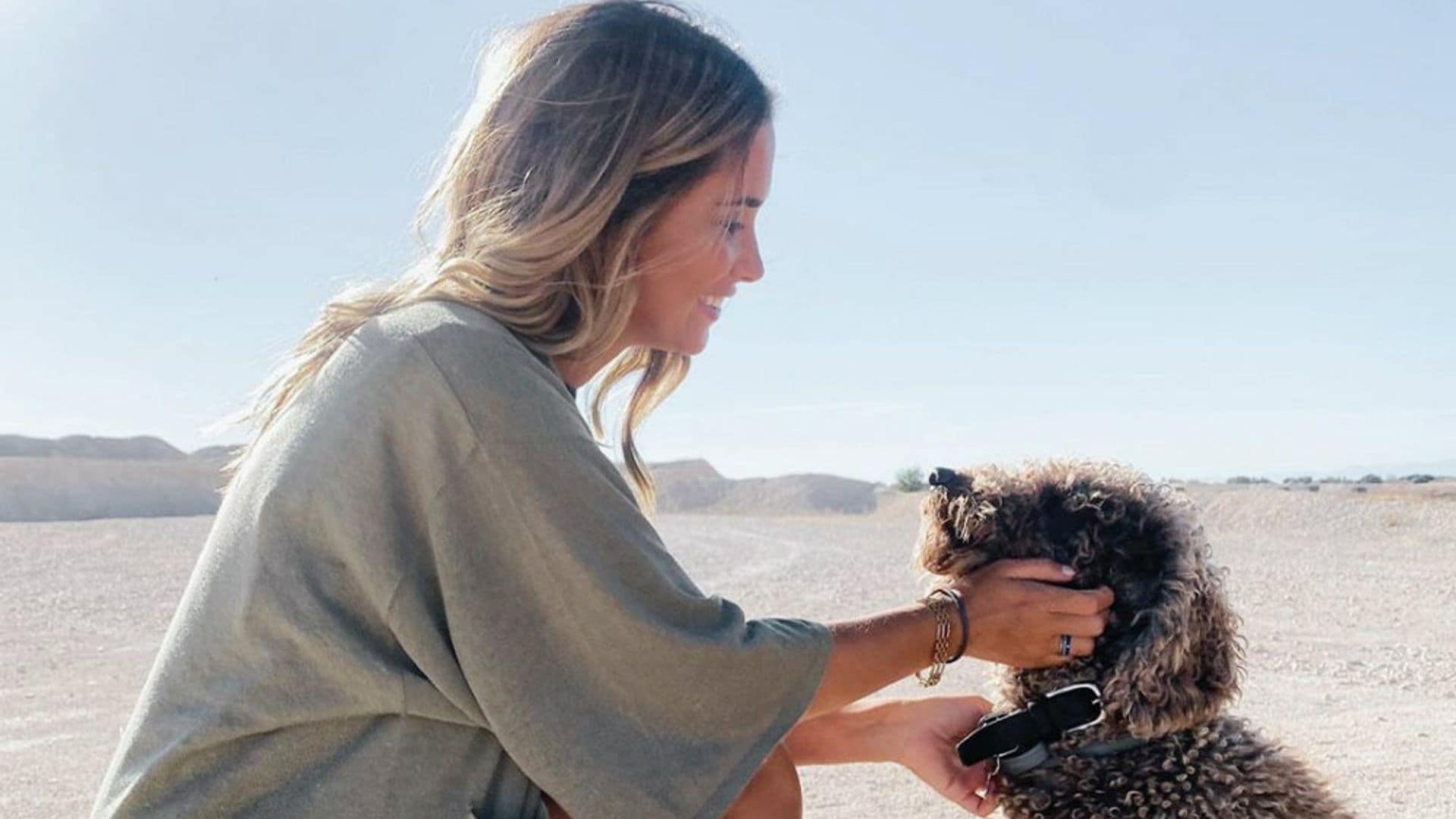 Las chaquetas largas de Zara que María Pombo ha convertido en su prenda comodín