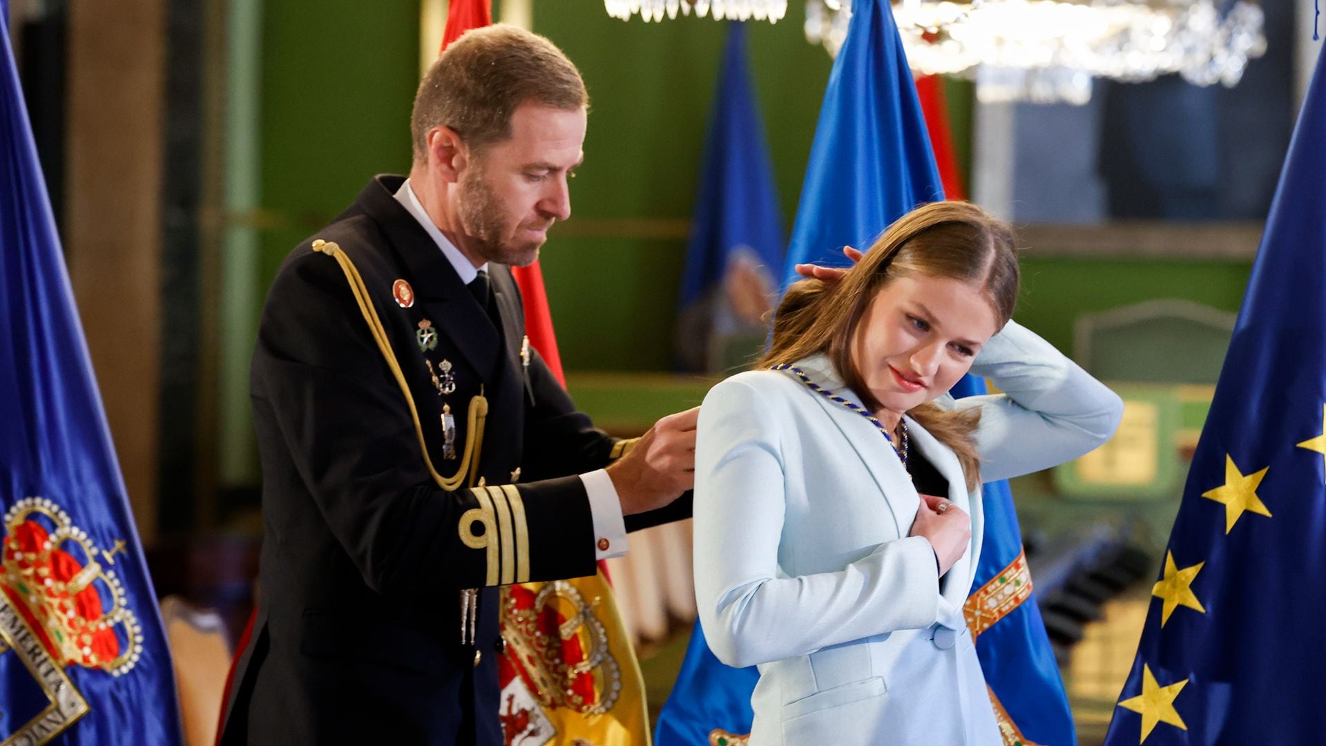 El curioso momento de la princesa de Asturias con su pelo que nos recuerda al día de su 18 cumpleaños