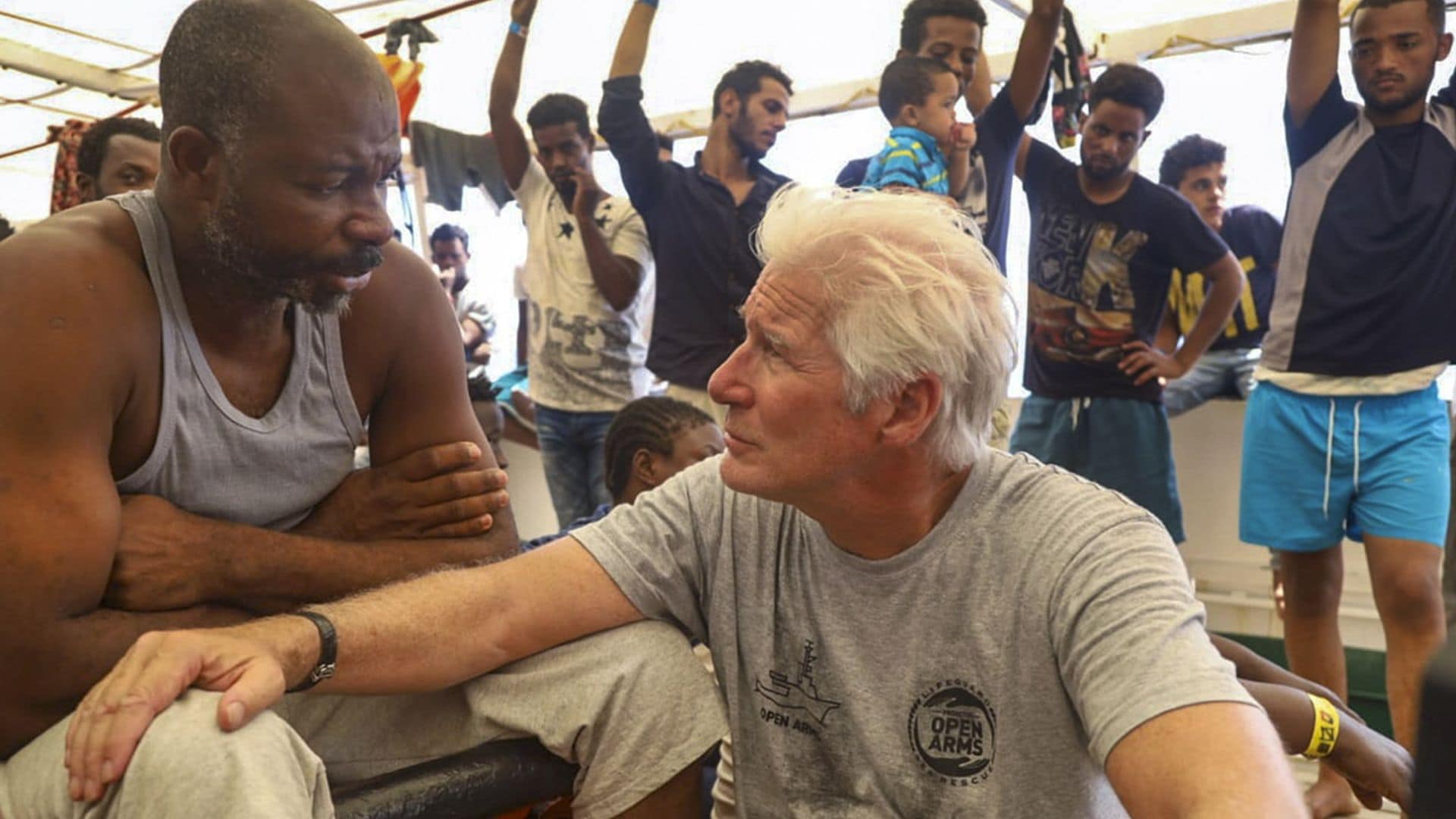 Richard Gere; muy cercano y entrañable en su visita al 'Open Arms'