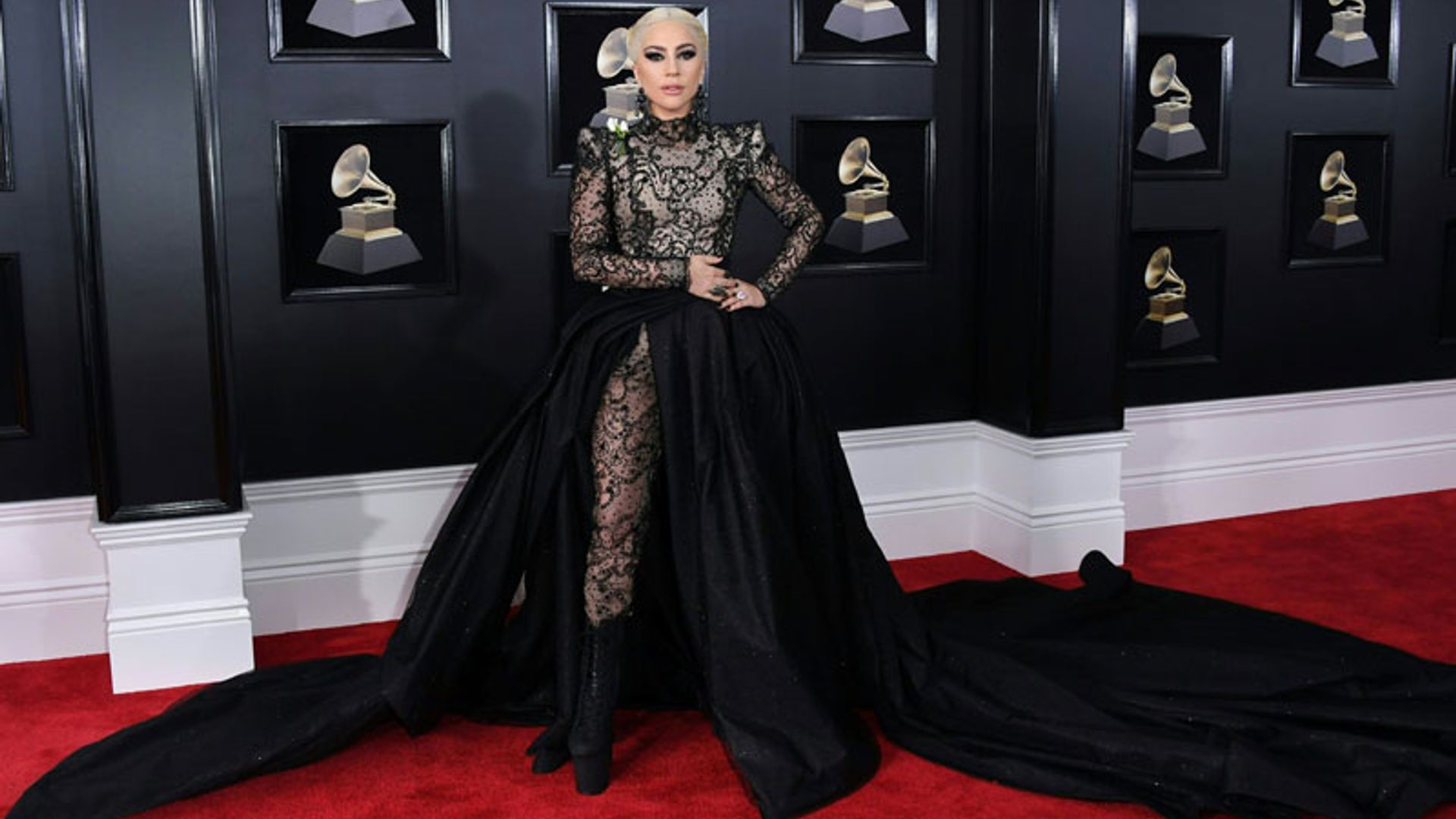 Premios Grammy 2018: Todos los looks de la alfombra roja