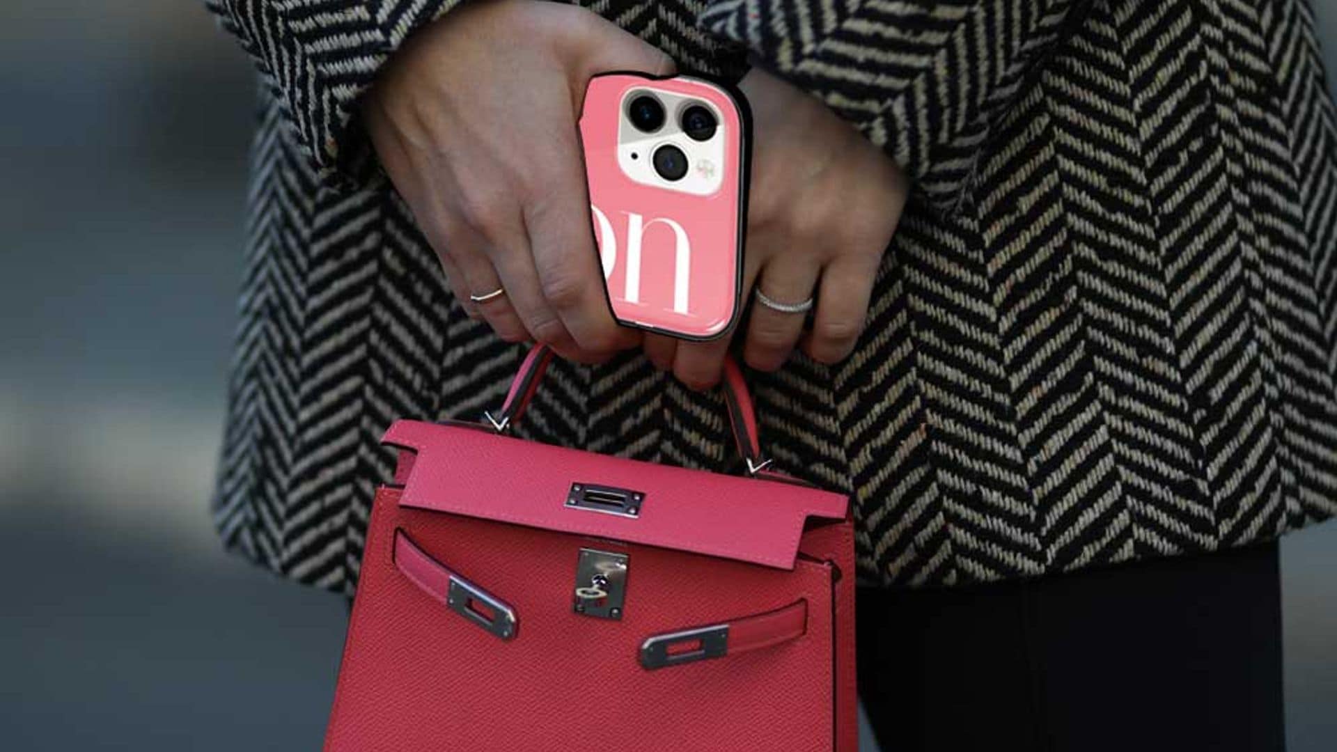 FASHION lanza fundas de móvil para que conviertas tu 'smartphone' en el mejor complemento de tu look