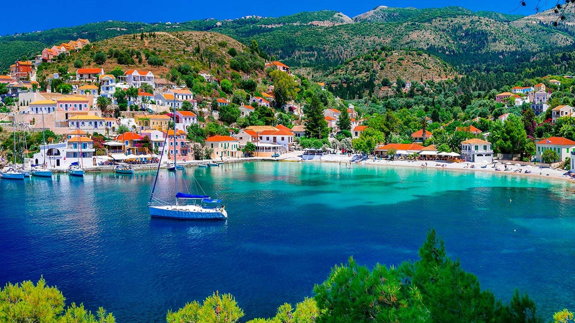 Cefalonia, una isla griega para perderse en el mar Jónico