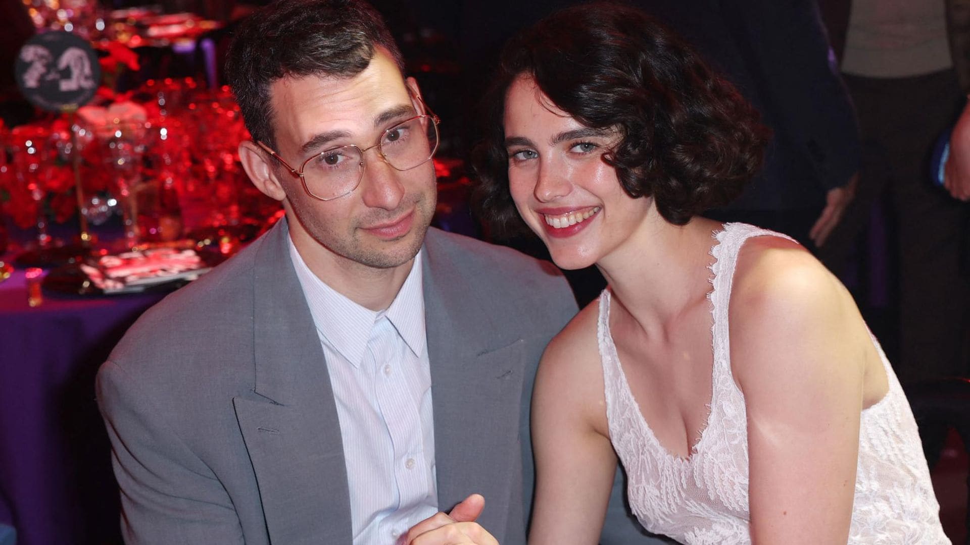 Margaret Qualley, la viva imagen de su madre el día de su boda con Jack Antonoff