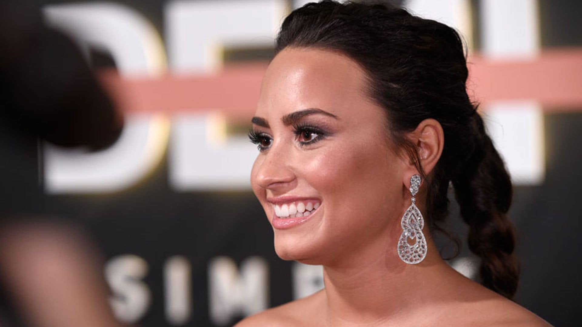 Demi Lovato anuncia su primera gira por Reino Unido y las redes sociales explotan