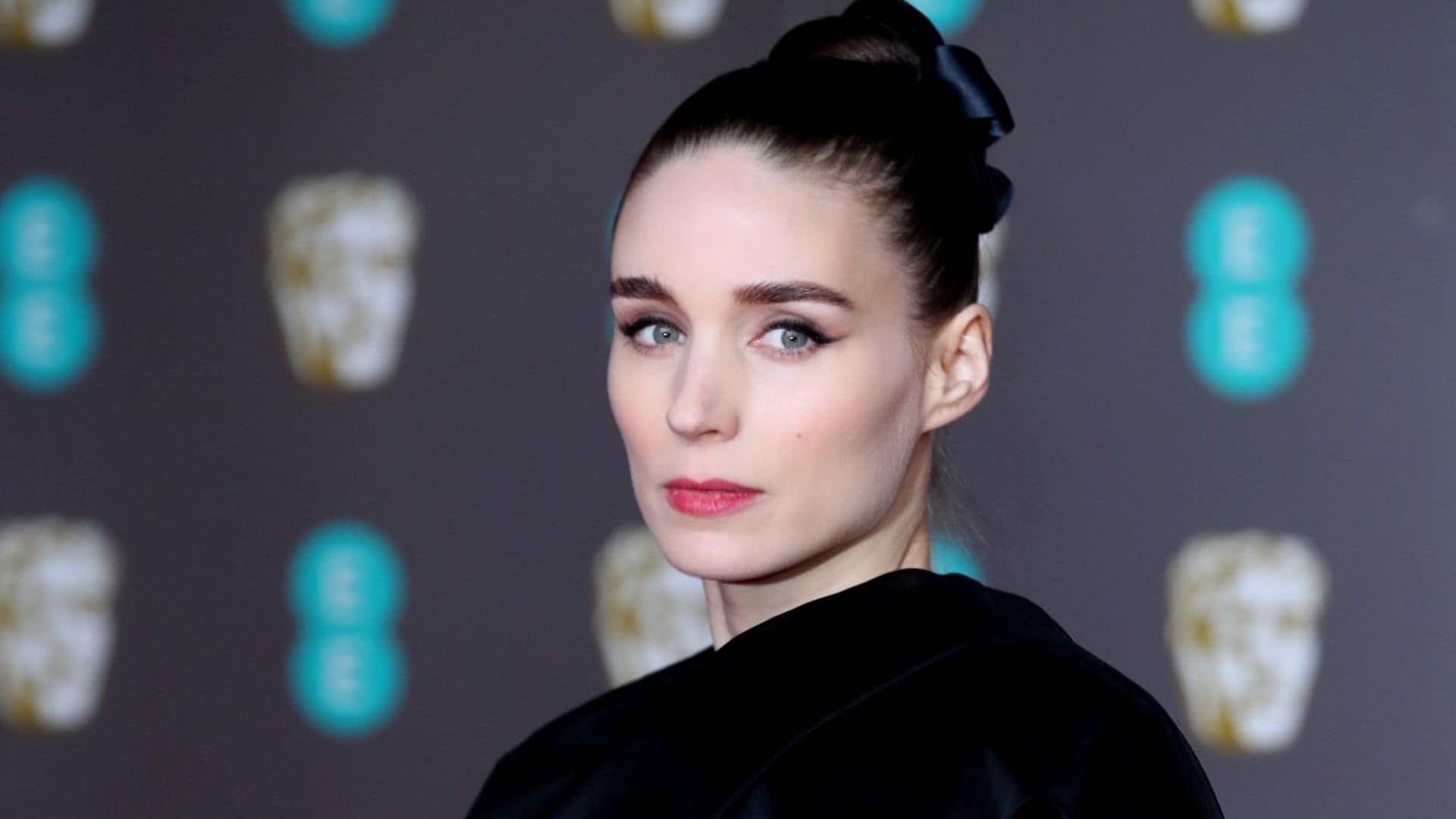 Polémica por la elección de Rooney Mara para el 'biopic' de Audrey Hepburn