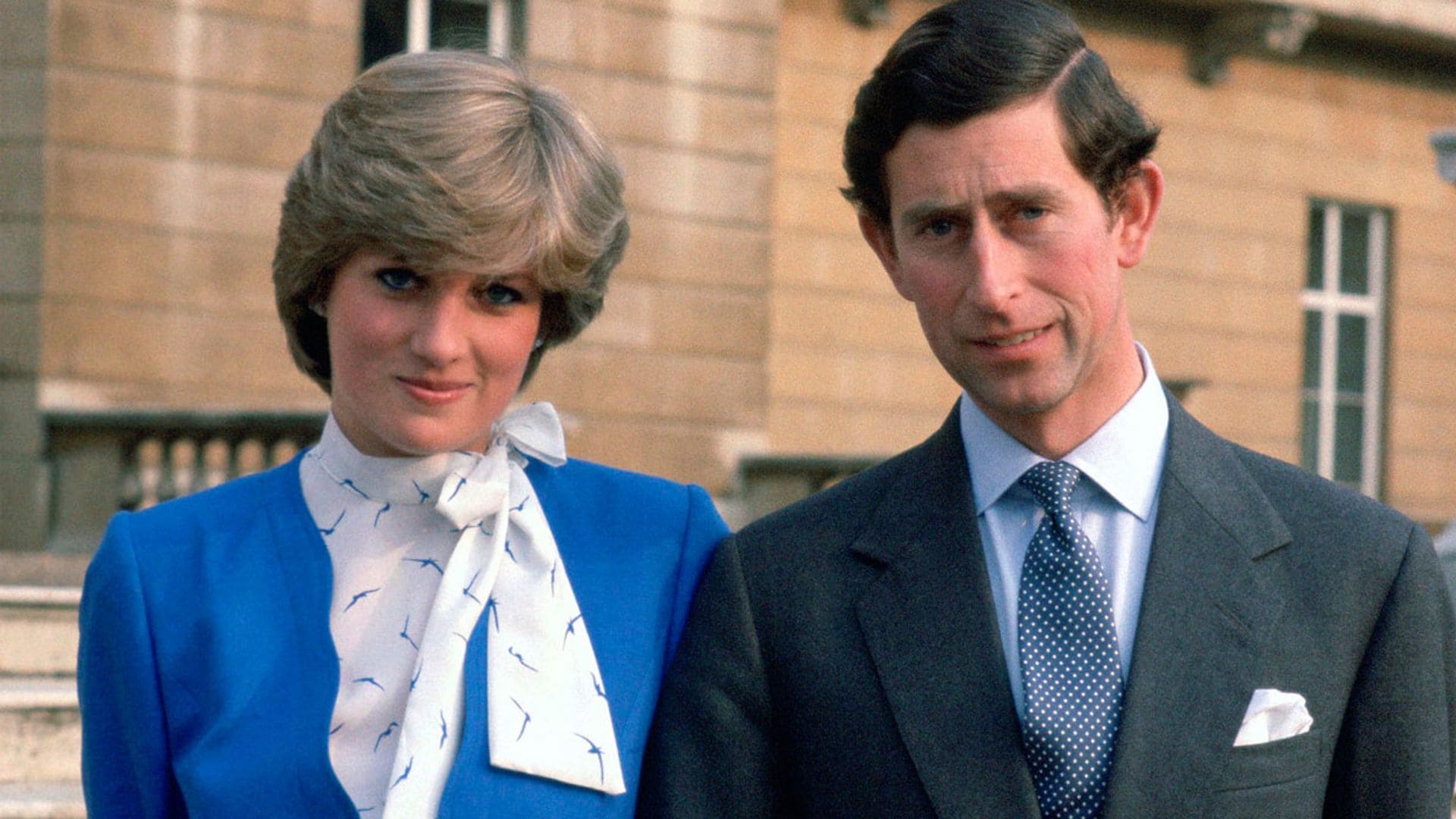 Hace 41 años, Diana de Gales marcó tendencia en su posado decisivo como futura 'royal'