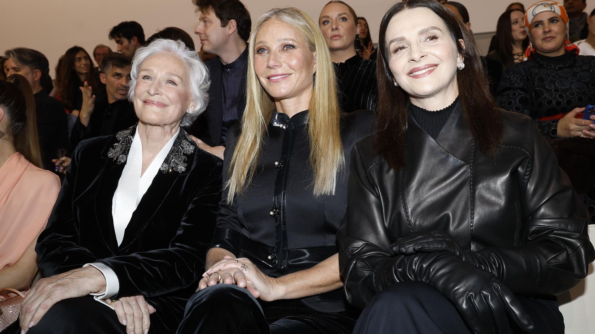 Glenn Close y Gwyneth Paltrow juntas en el ‘front row’ del desfile de Armani Privé