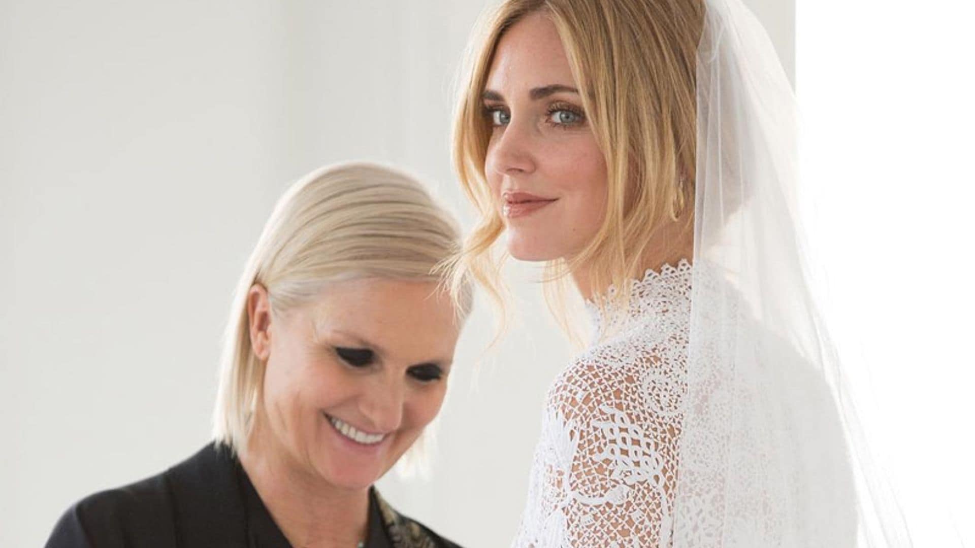 En el atelier de Dior con Chiara Ferragni: descubrimos cómo se crearon sus tres vestidos de novia