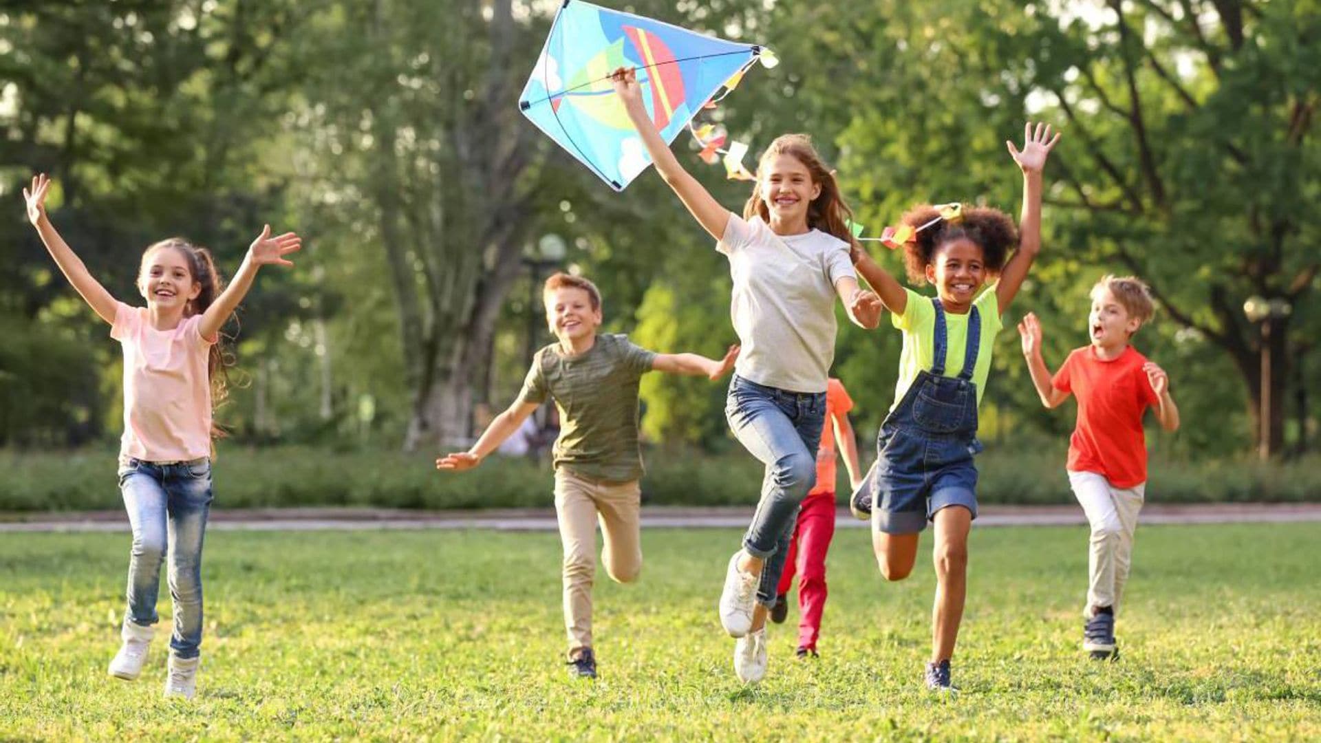 8 razones para apuntarlos a actividades extraescolares al aire libre