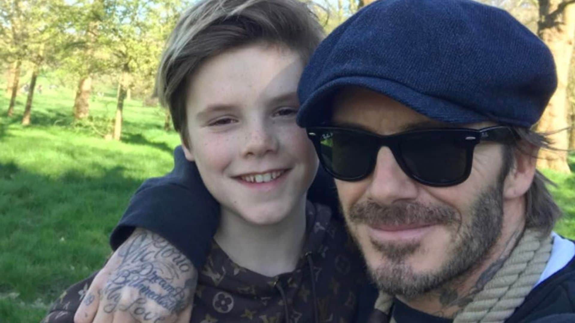 ¡Papá rockero! Así canta David Beckham con su hijo Cruz en un concierto