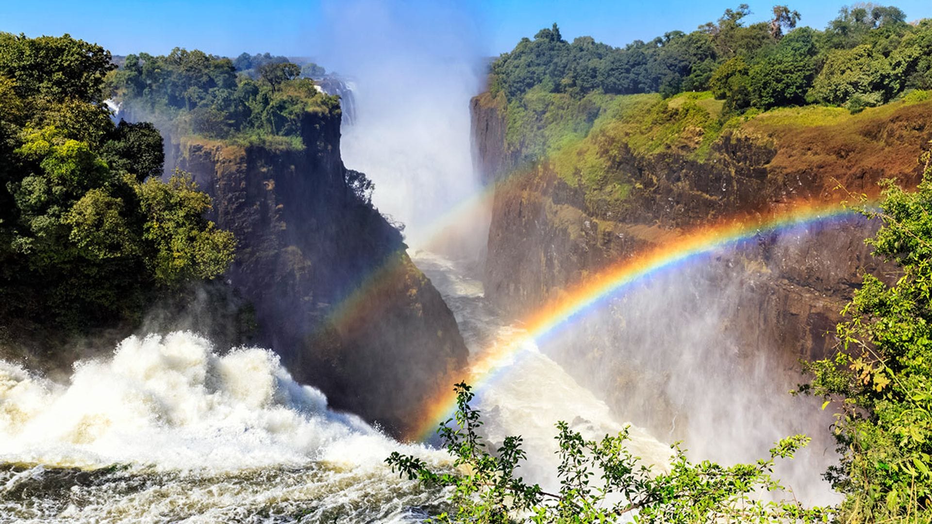 Cataratas Victoria, un espectáculo natural en el corazón de África