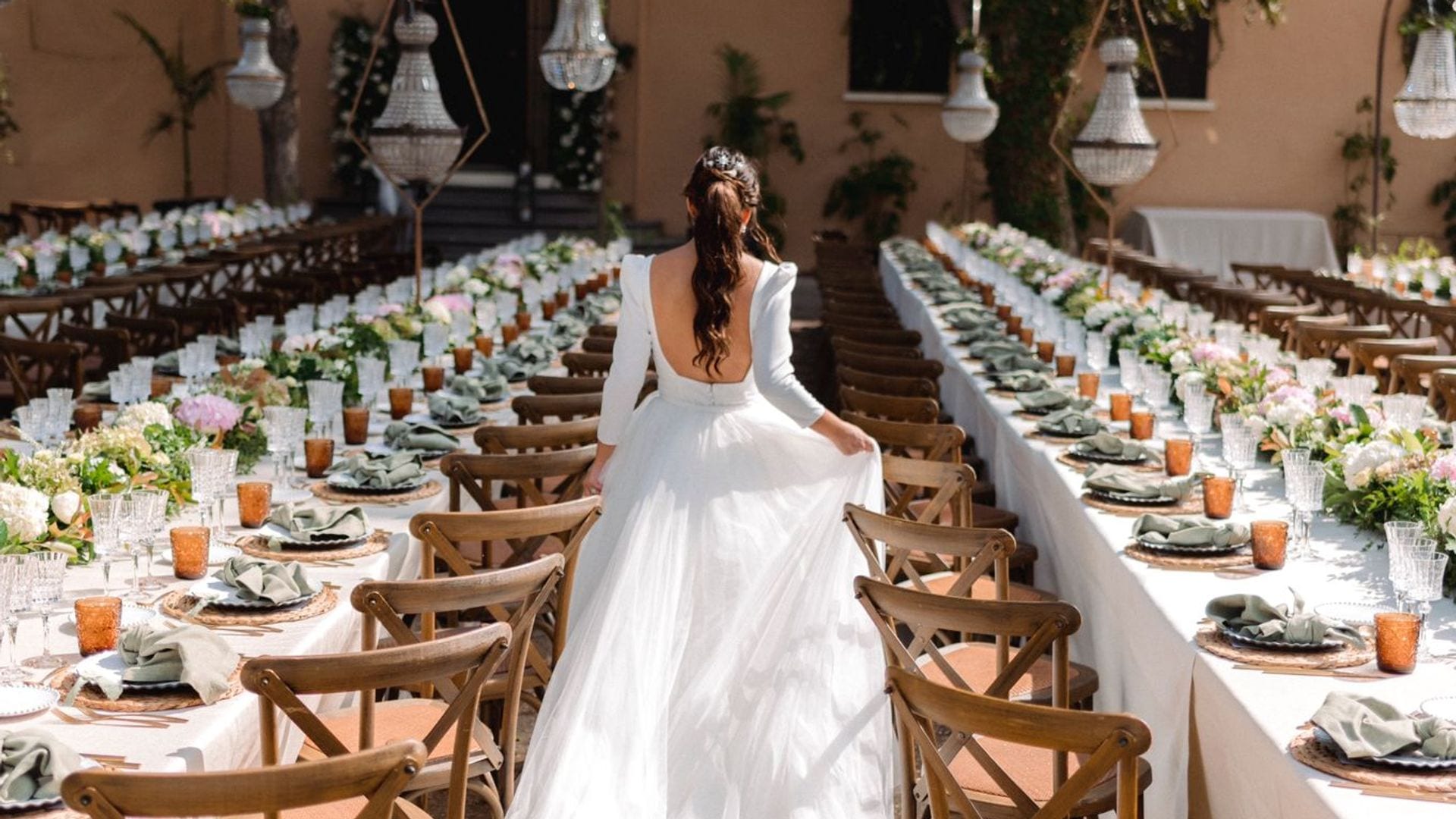 Todas las tendencias de bodas para 2025 que fascinan a las 'wedding planners': 26 ideas que te encantarán