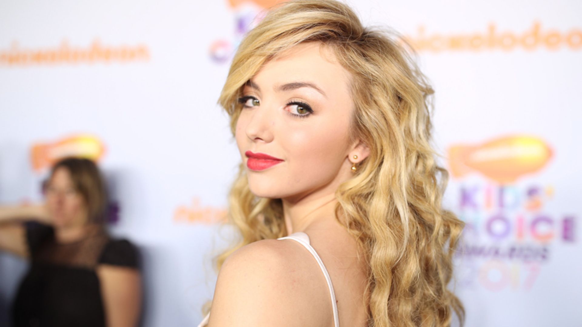 Siete datos curiosos de Peyton List, una estrella de Disney que despunta en la alfombra roja