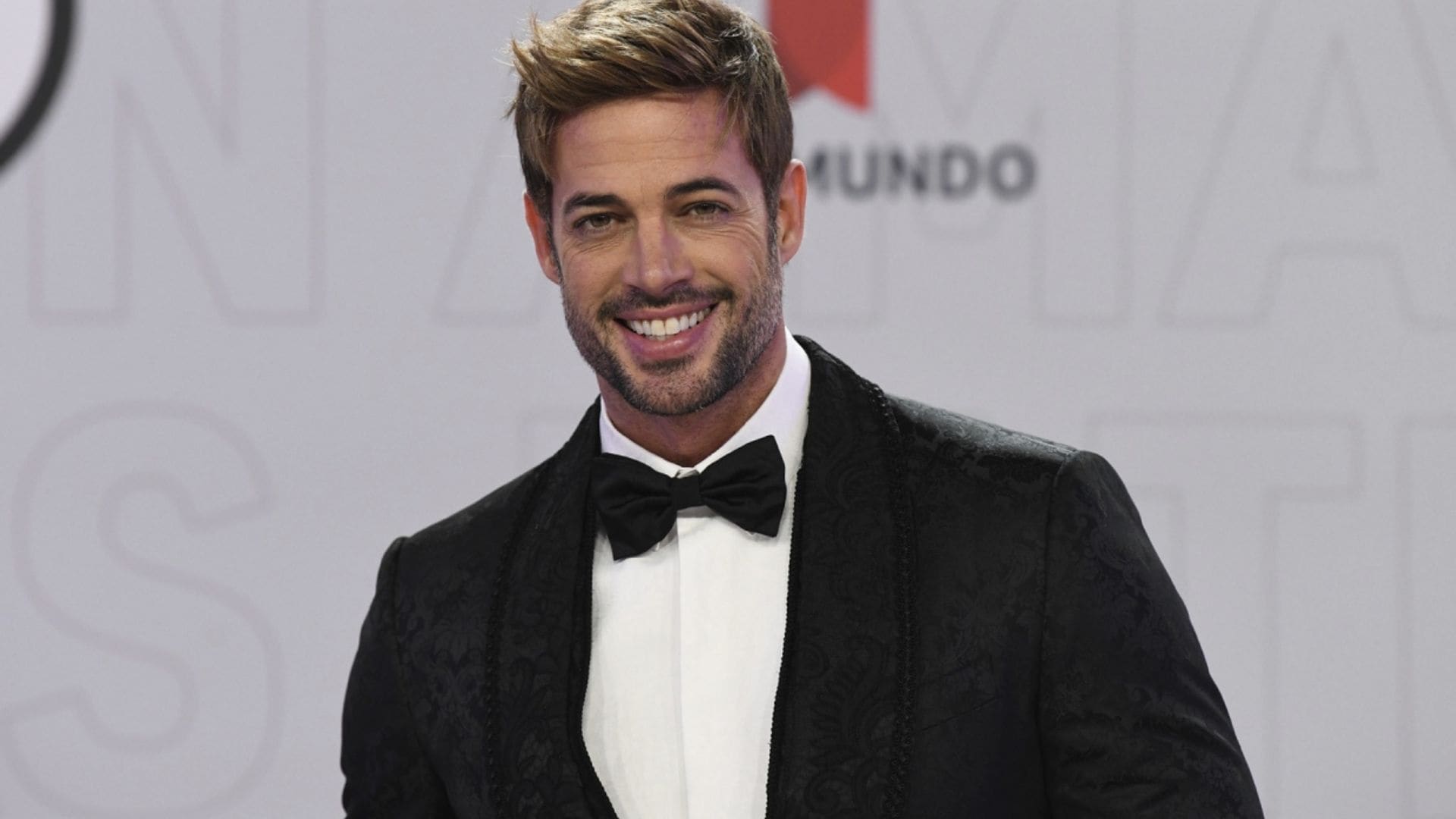 William Levy se pronuncia sobre los rumores de su posible relación con la actriz Alicia Sanz