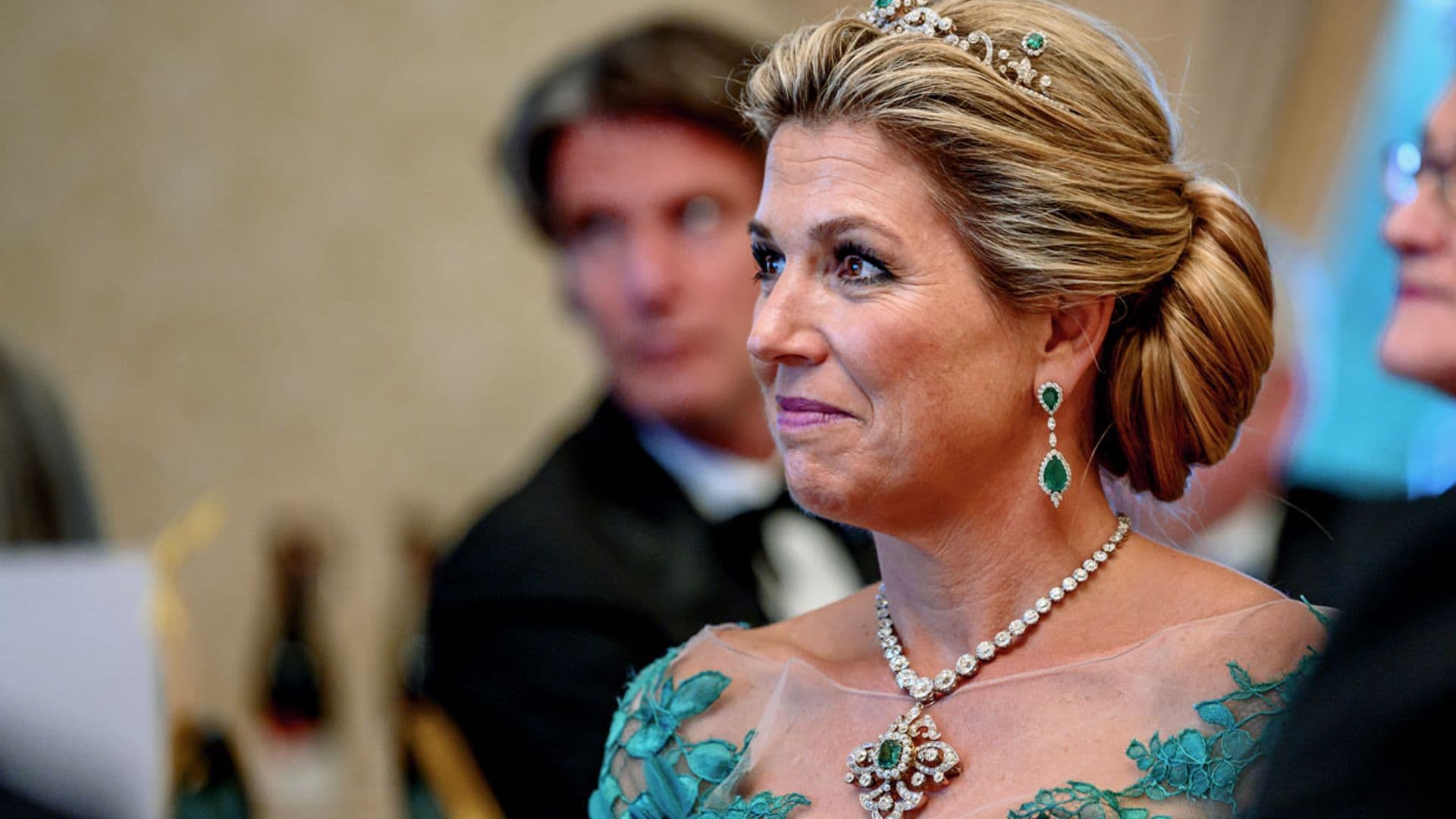 El romántico look de gala con el que Máxima de Holanda culminó un día de éxitos en Dublín