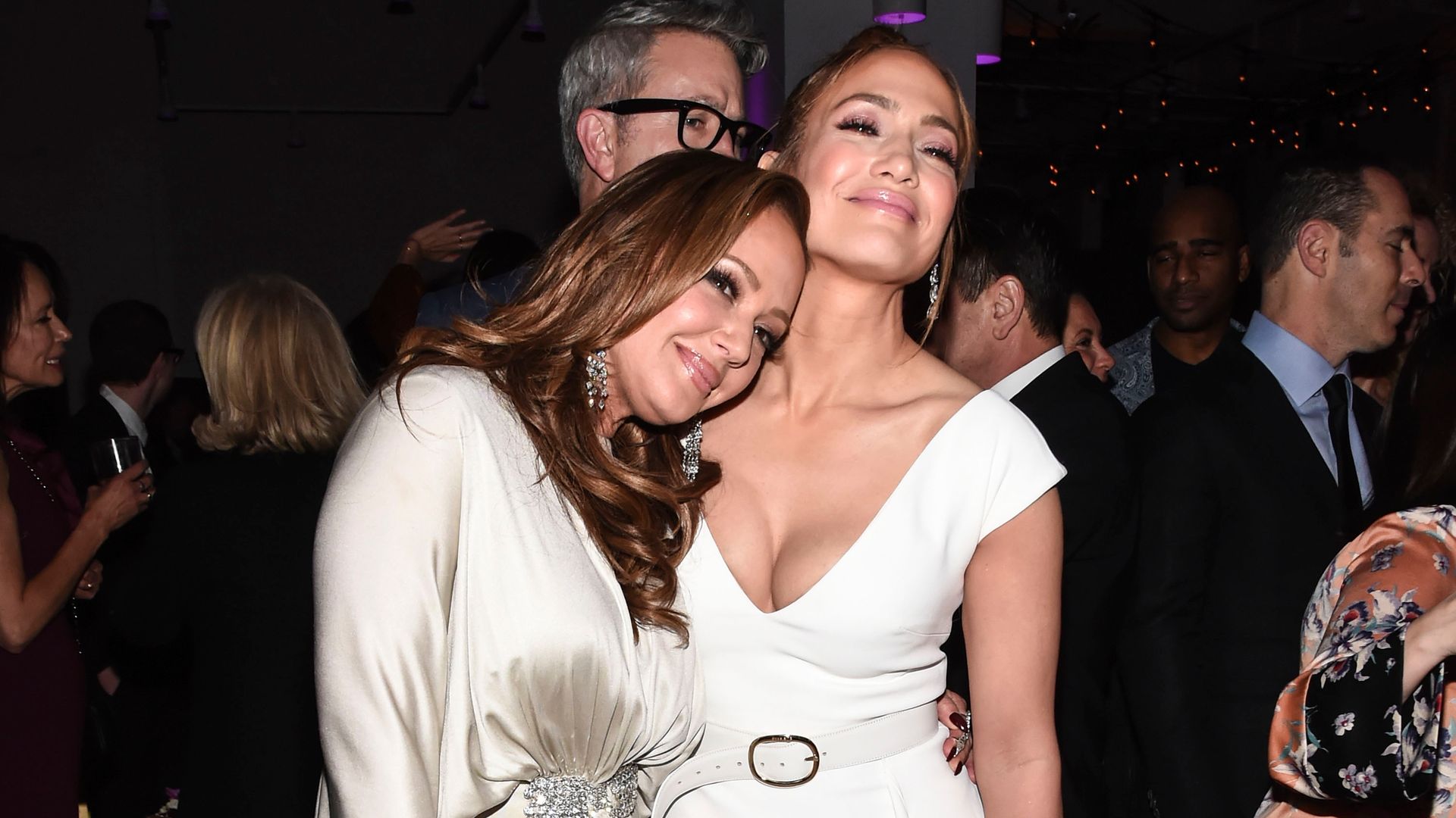 La mejor amiga de Jennifer Lopez, Leah Remini, y su esposo solicitan el divorcio después de 21 años de matrimonio