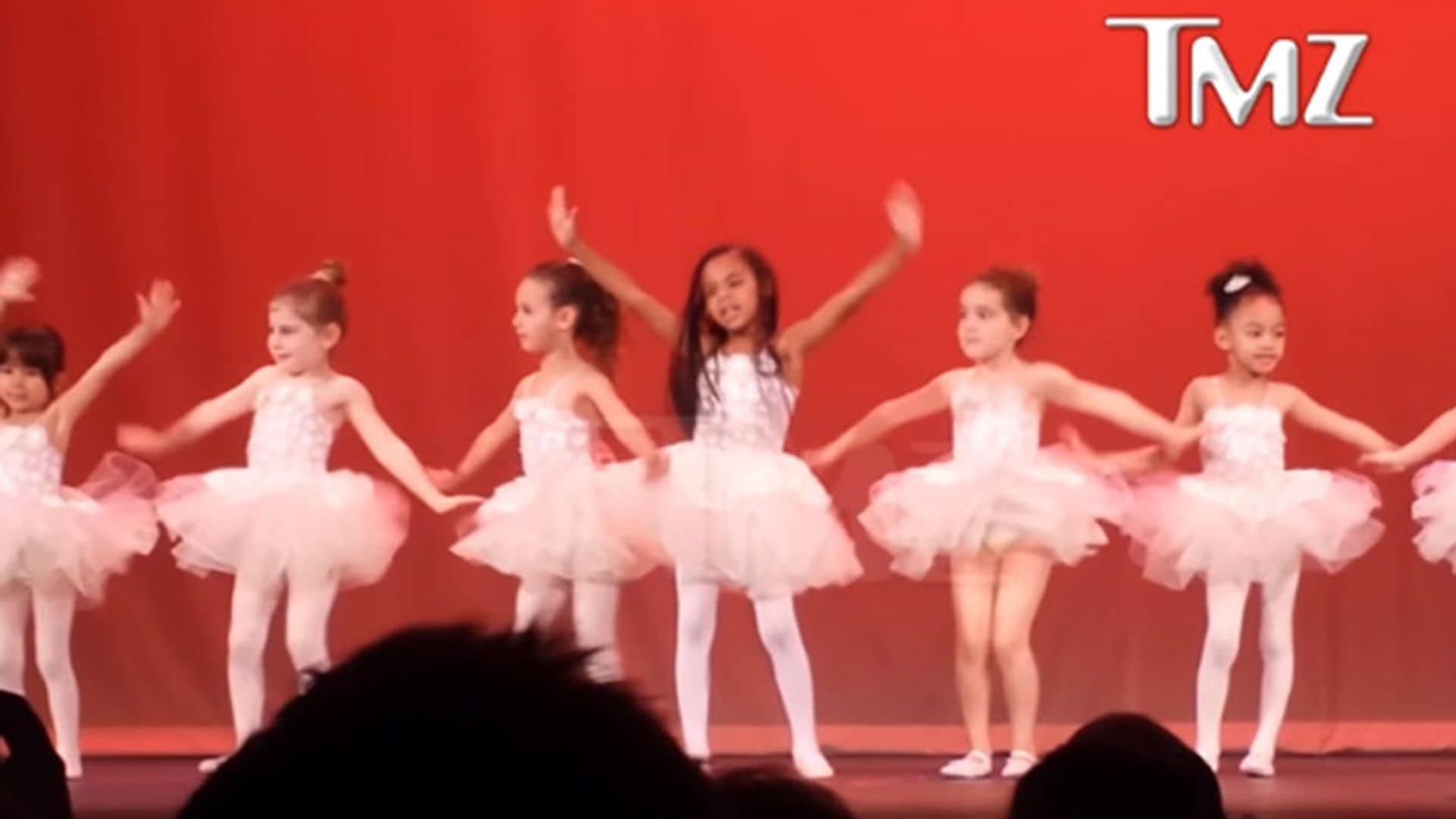 ¡Blue Ivy es una estrella! La hija de Beyoncé, protagonista del baile de ballet de fin de curso