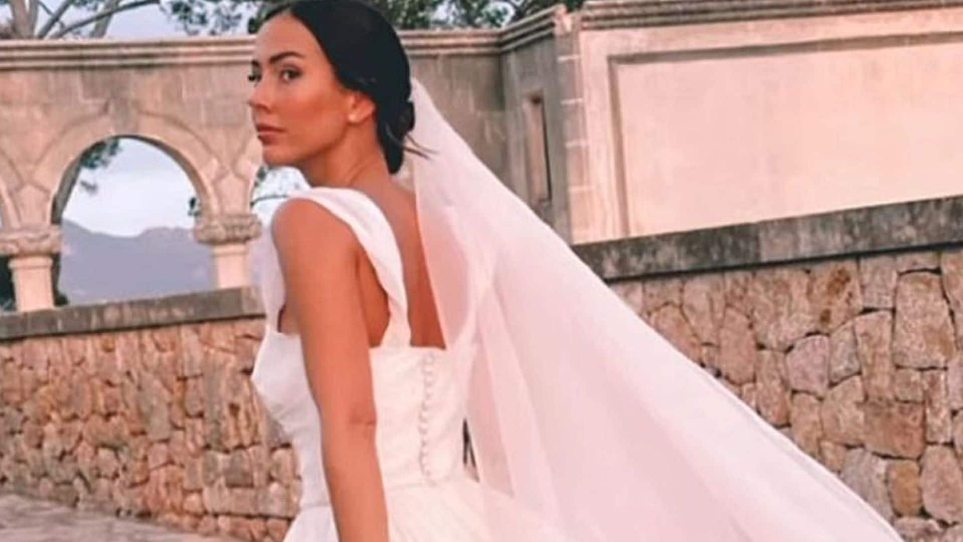 Paddy Noarbe apuesta por el vestido de novia que favorece a todas las siluetas en su boda con Marcos Llorente