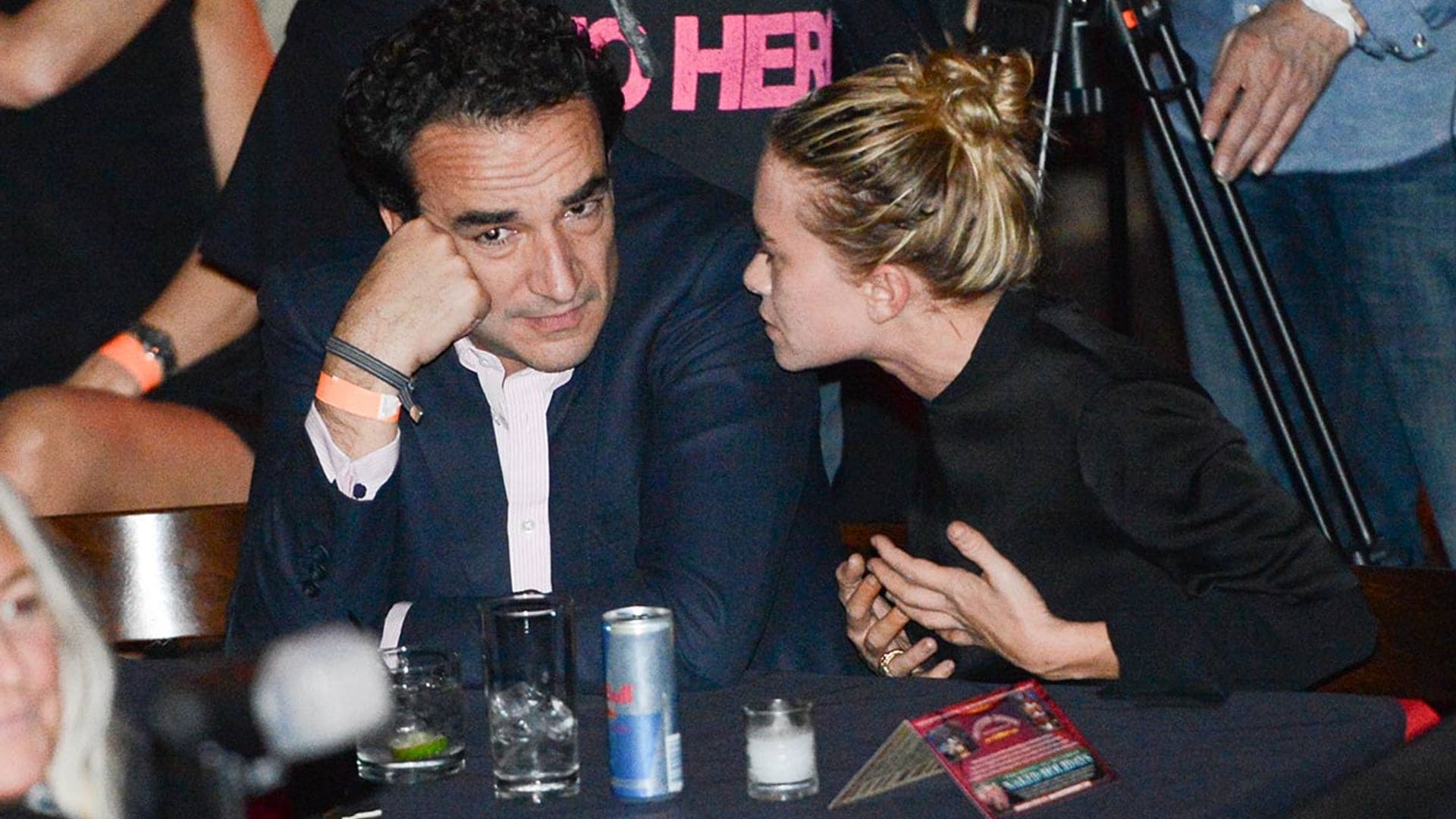 Mary Kate Olsen y Oliver Sarkozy firman el divorcio por videoconferencia