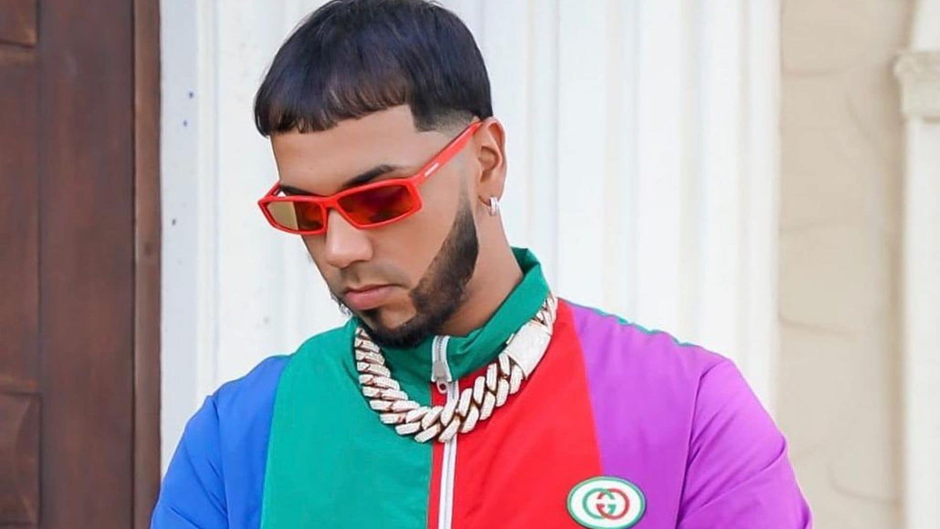 Anuel AA vive un complicado momento familiar con sus abuelos