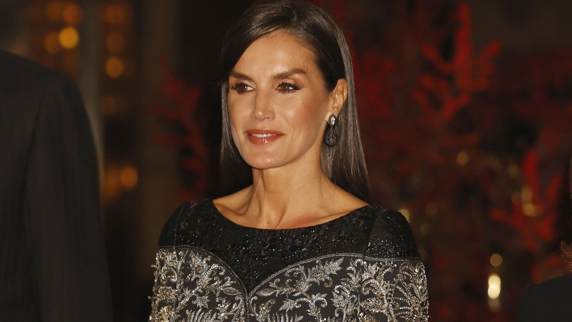 Analizamos el maquillaje de ojos de la reina Letizia y los productos con los que imitarlo en Navidad