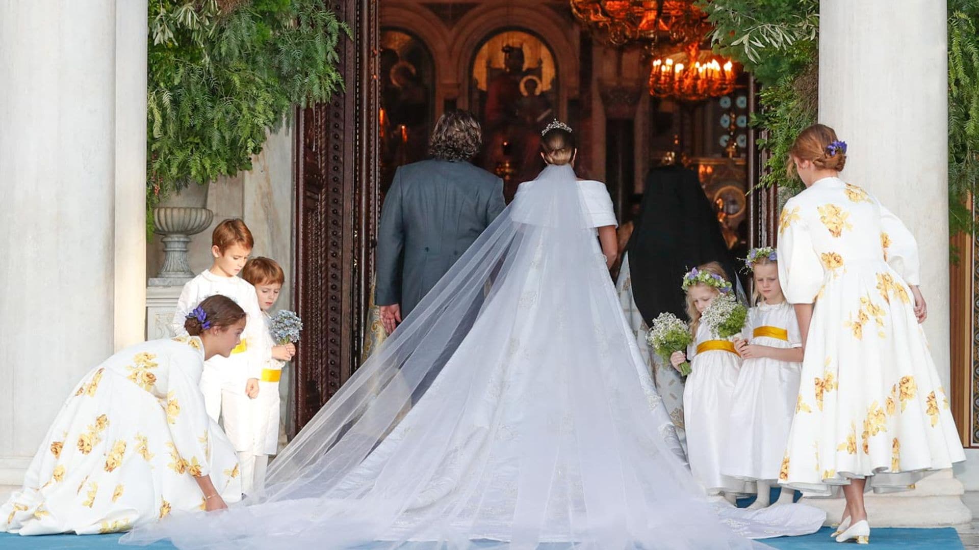 Al detalle, los looks de los pajecitos y las damas de honor de Nina Flohr