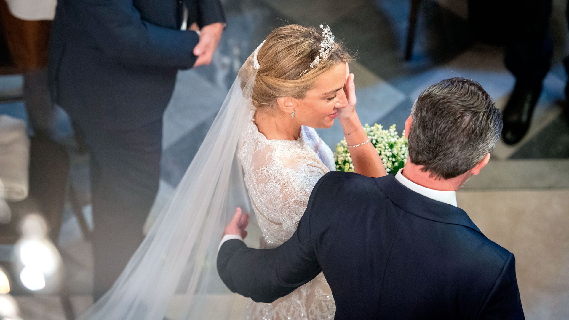 Chrysi y Nicolás de Grecia durante la ceremonia de su boda