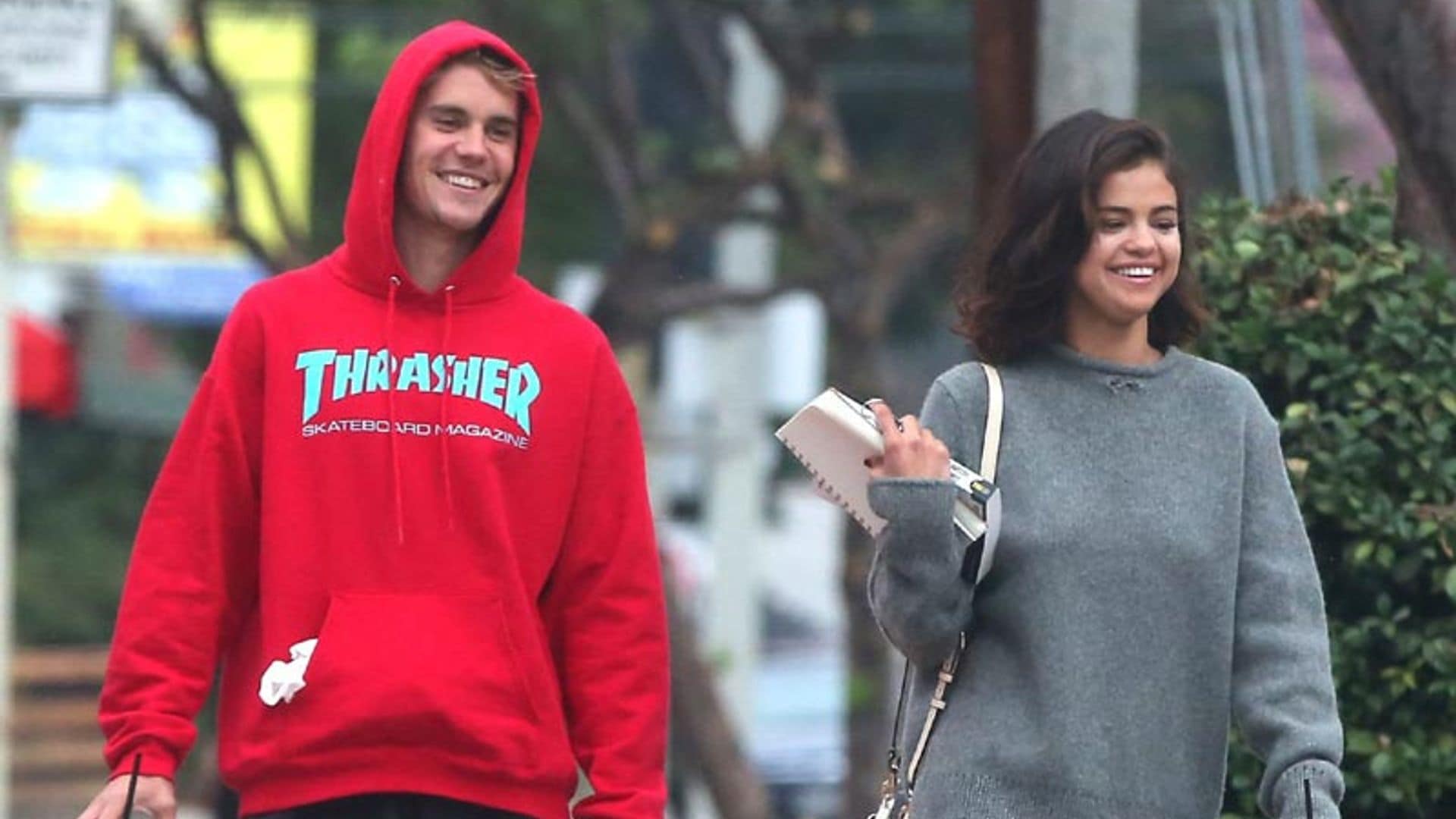 Nueva cita, abrazo incluido, de Selena Gomez y Justin Bieber, ¿recuerdas cómo fue su historia de amor?